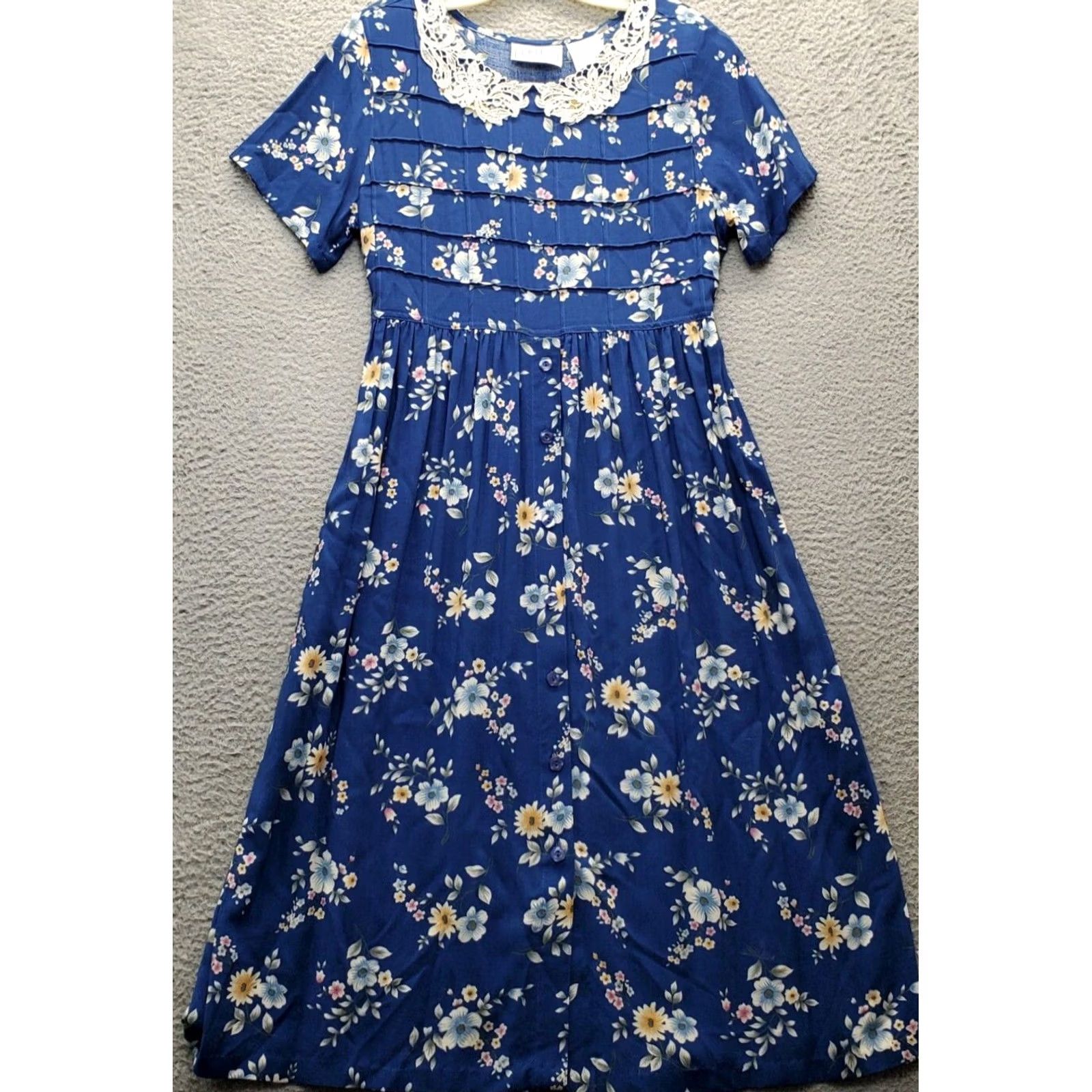 Vintage ERIKA Women S A-Line Dress Mult Floral Lace Pleated Button Front Short Sleeve Size S / US 4 / IT 40 - 2 Thumbnail