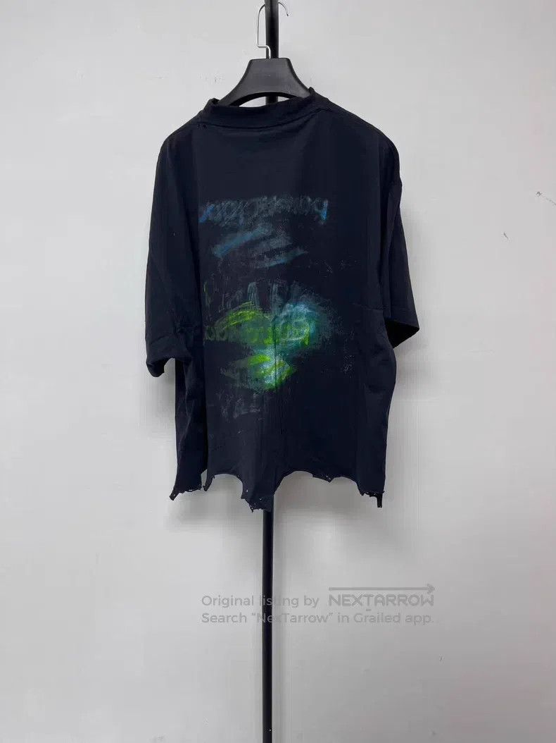 Balenciaga Balenciaga Faded Round Neck Printed Short Sleeve T-Shirt Size M / US 6-8 / IT 42-44 - 2 Thumbnail
