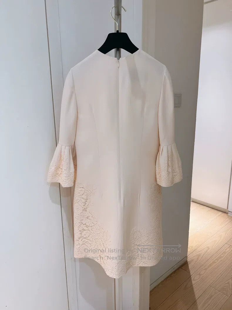 Valentino Valentino Lace patchwork dress Size M / US 6-8 / IT 42-44 - 2 Thumbnail