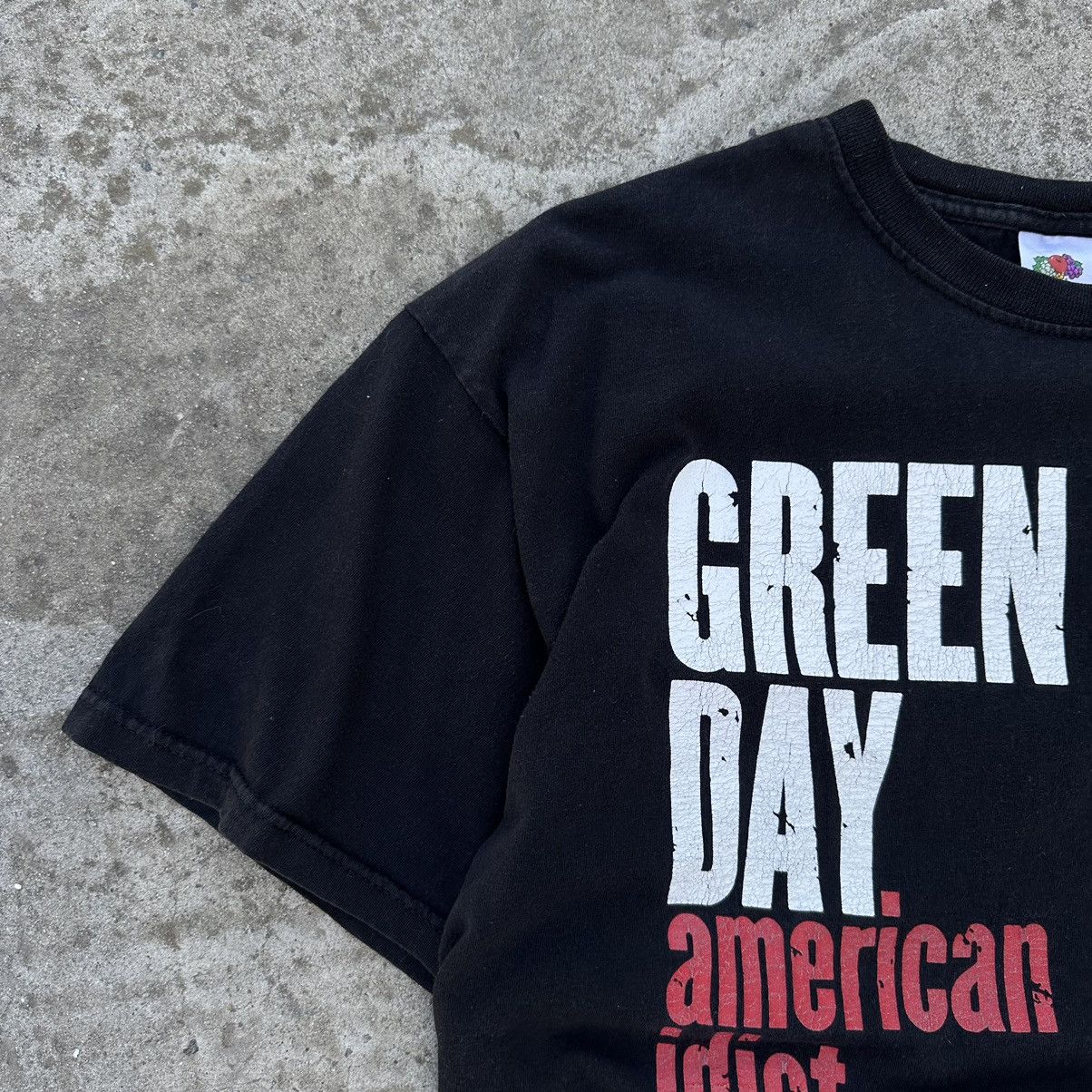 Band Tees × Vintage Vintage T-shirts Green Day Big Logo American Idiot Y2K Rock Size US L / EU 52-54 / 3 - 4 Thumbnail