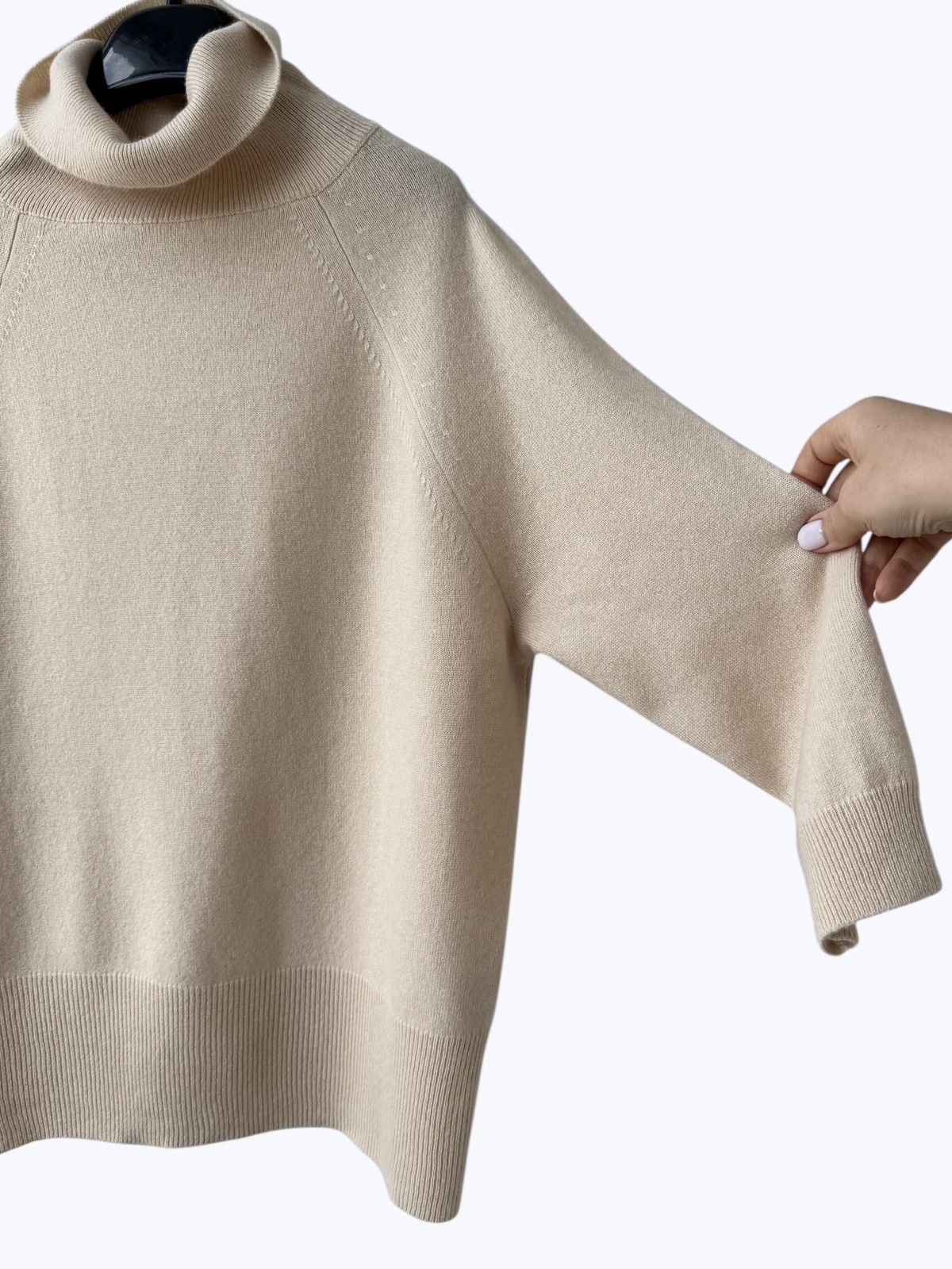 Max Mara Max Mara cashmere sweater Size XL / US 12-14 / IT 48-50 - 2 Thumbnail