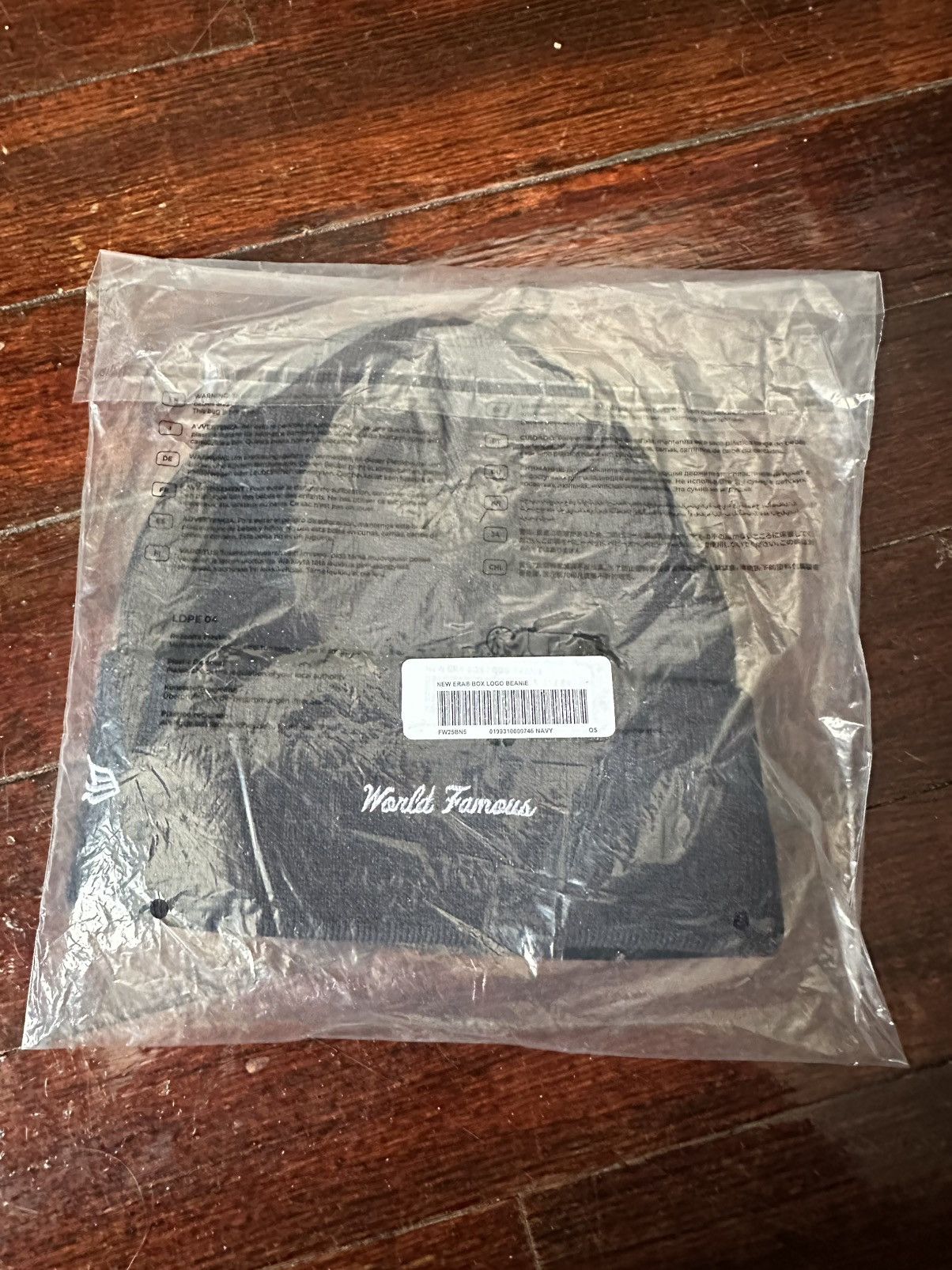 Supreme SUPREME X NEW ERA BOX LOGO BEANIE NAVY Size ONE SIZE - 3 Thumbnail