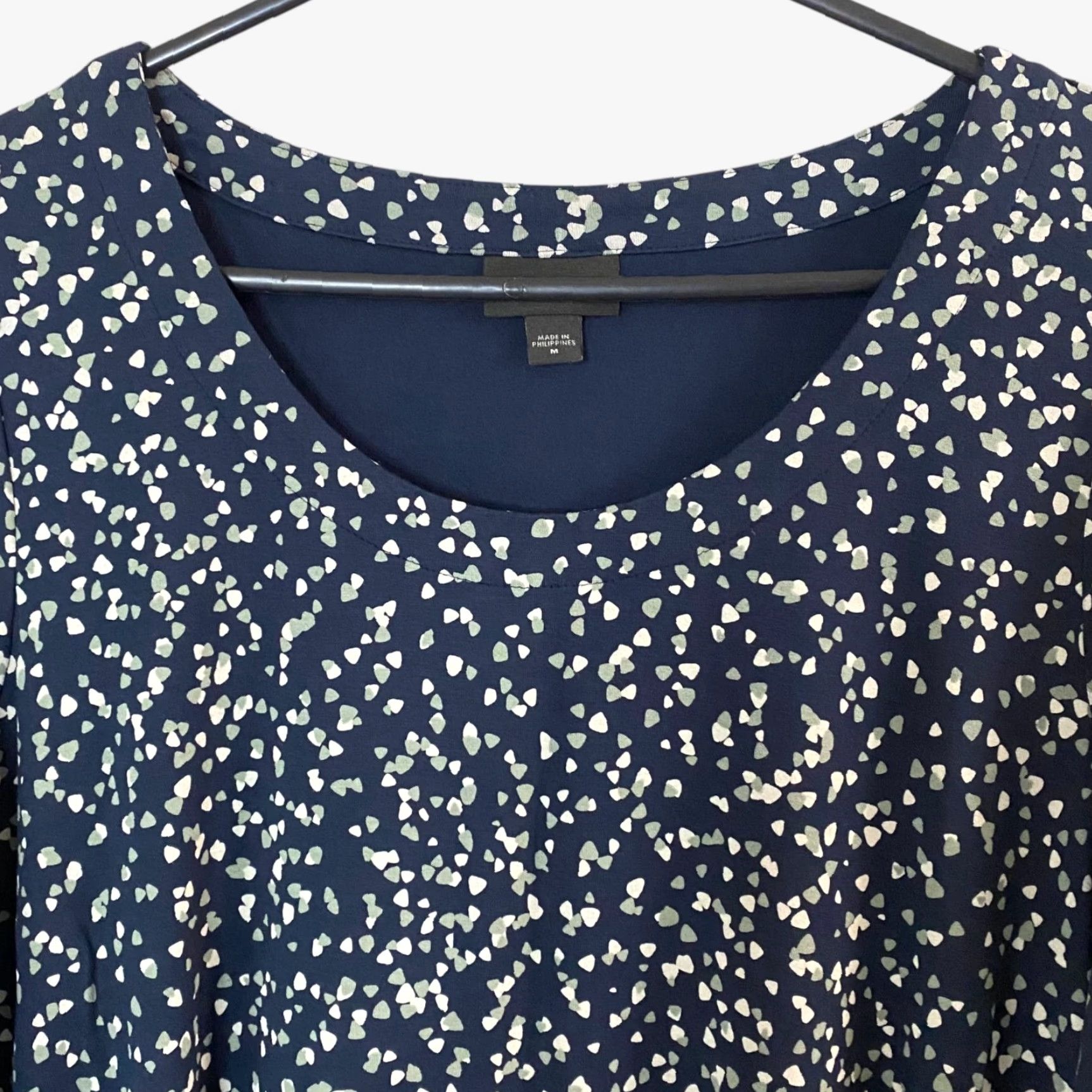 J. Jill VINTAGE J.Jill Wearever Collection Printed Tunic Blouse Navy Blue Women's Medium 3/4 Sleeve Classic Travel Workwear Size M / US 6-8 / IT 42-44 - 5 Thumbnail