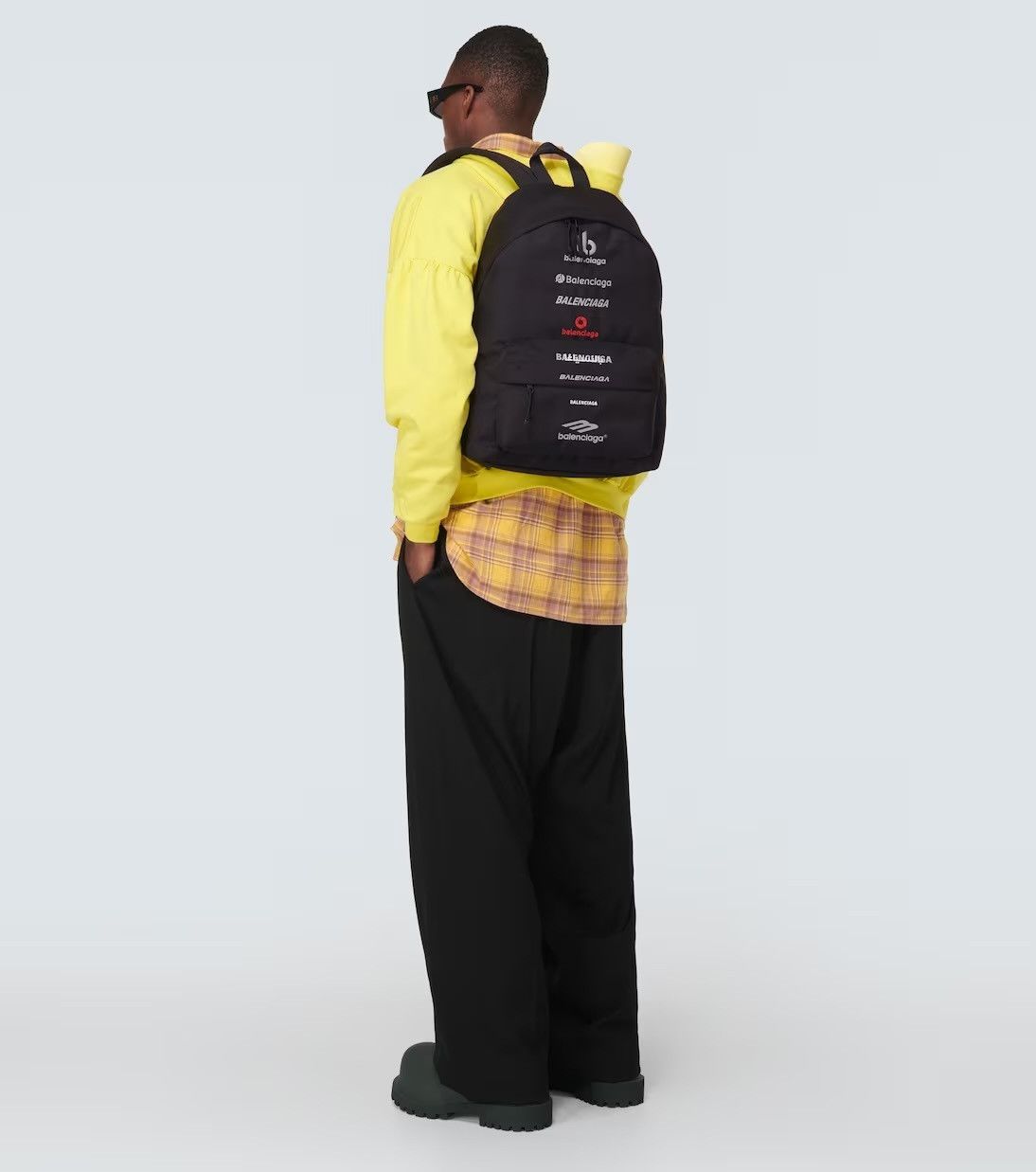 Balenciaga o1tr1nto0226 Size: OS / Explorer Backpack in Black Size ONE SIZE - 6 Thumbnail