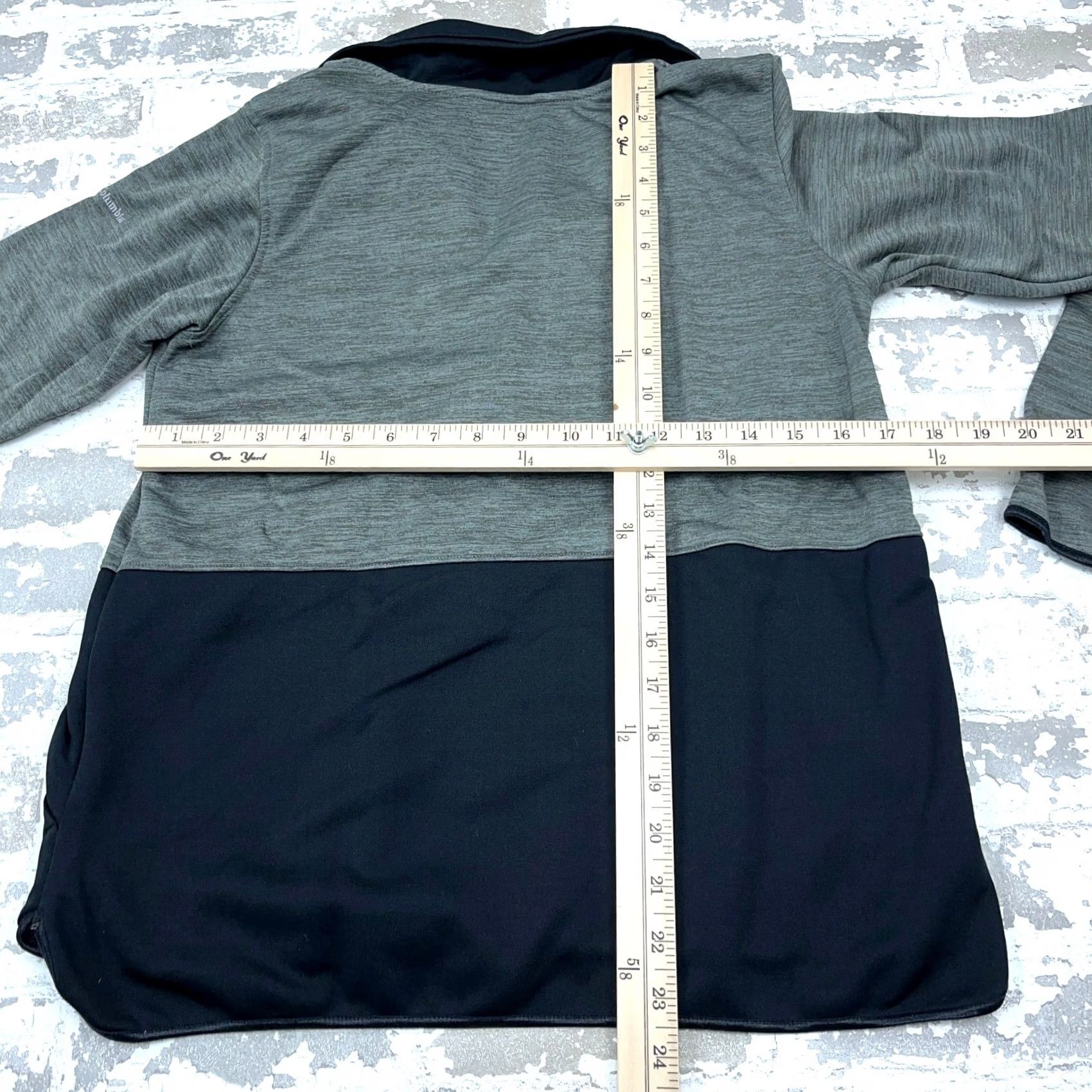 Vintage Columbia Sweater Women Small Gray Black Pullover Sweatshirt Half Zip Active Run Size S / US 4 / IT 40 - 6 Thumbnail