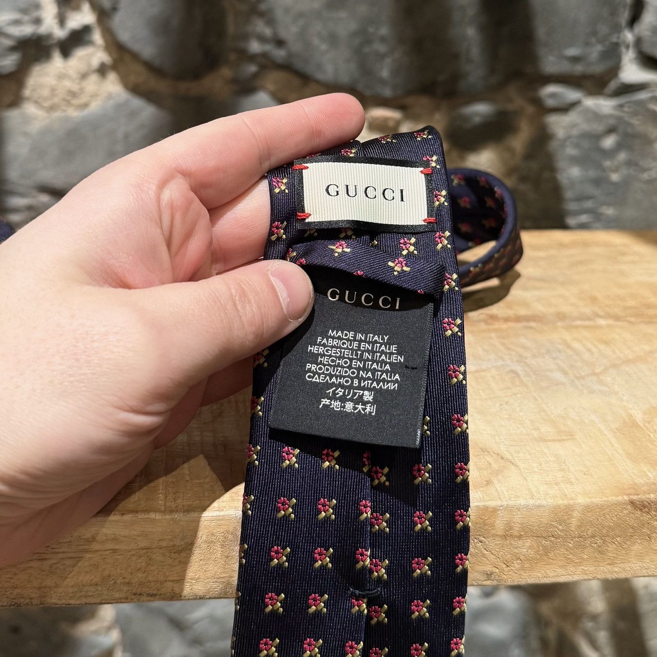 Gucci Gucci Navy Floral Heart Dagger Silk Tie Size ONE SIZE - 6 Thumbnail