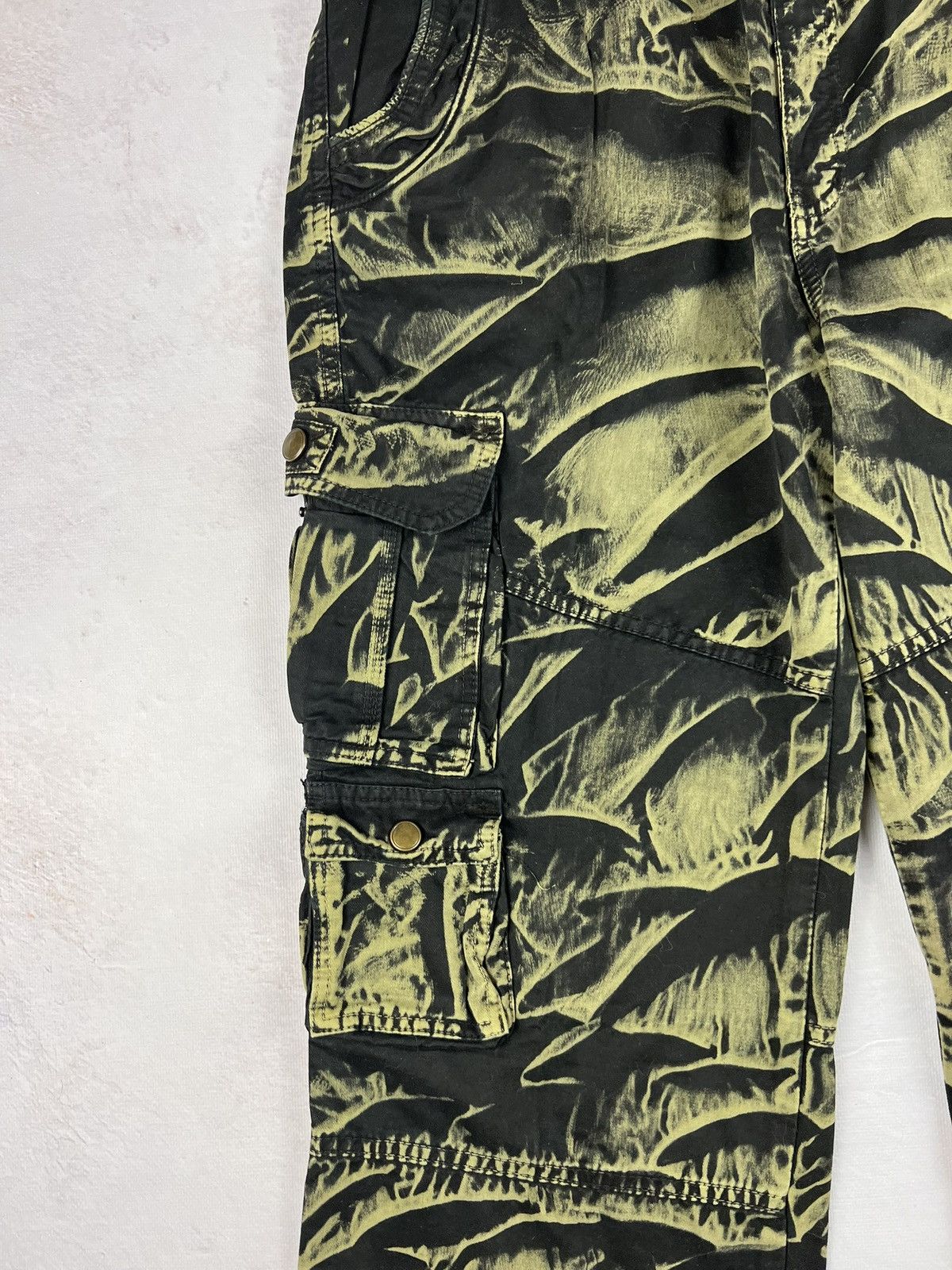 Japanese Brand × Le Grande Bleu (L.G.B.) × Vintage 00s Distressed Cargo Pants Japanese Grunge If9was6 LGB Style Size US 36 / EU 52 - 4 Thumbnail