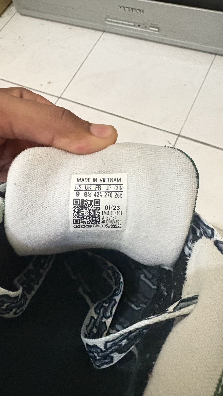 Adidas ADIDAS ADIMATIC YNuk Size US 8.5 / EU 41-42 - 5 Thumbnail
