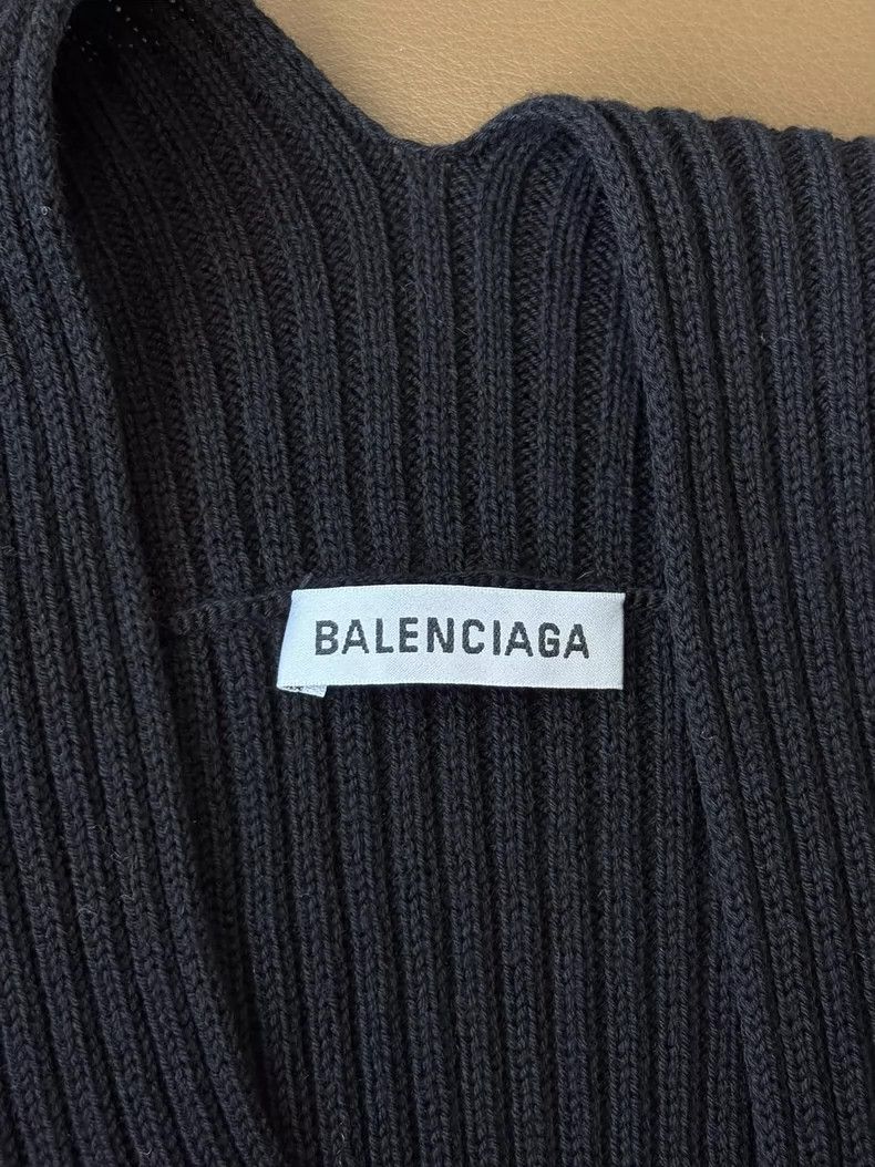 Balenciaga Balenciaga Black Knit sweater 2503-Nextarrow Size US S / EU 44-46 / 1 - 5 Thumbnail