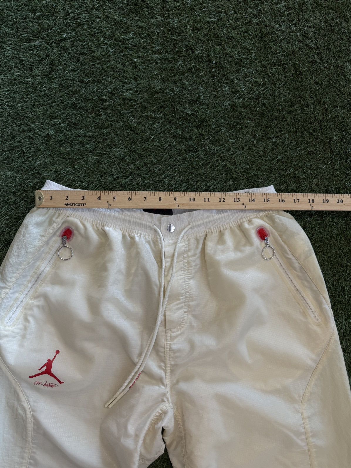 Jordan Brand × Off-White Off White Jordan Cream Sail Sweatpants Size Large Size US 33 - 13 Thumbnail