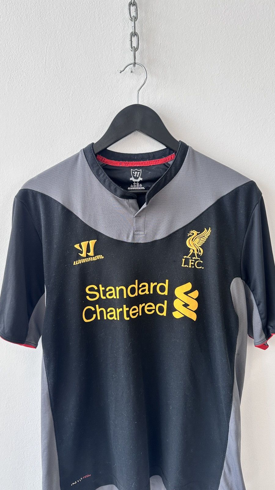 Other Liverpool FC 2012-13 Away Football Shirt Jersey Warrior LFC Size US L / EU 52-54 / 3 - 4 Thumbnail