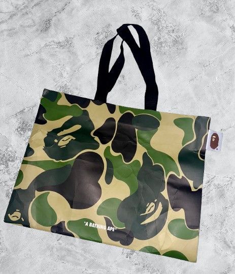 Bape A Bathing Ape x Undefeated Size US XL / EU 56 / 4 - 5 Thumbnail