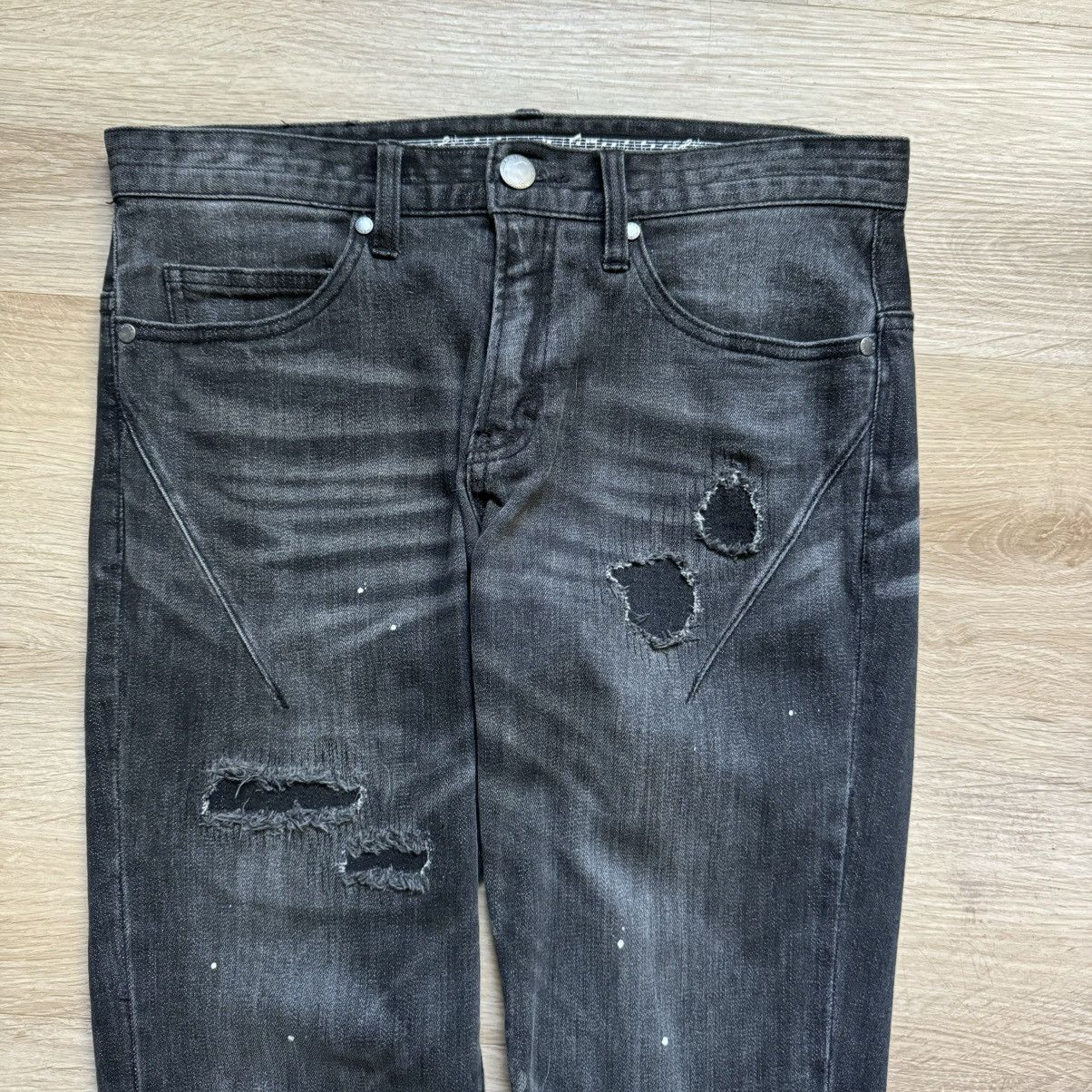 Number (N)ine Number (N)Ine x Loveless Guild Prime distressed denim Size US 30 / EU 46 - 3 Thumbnail