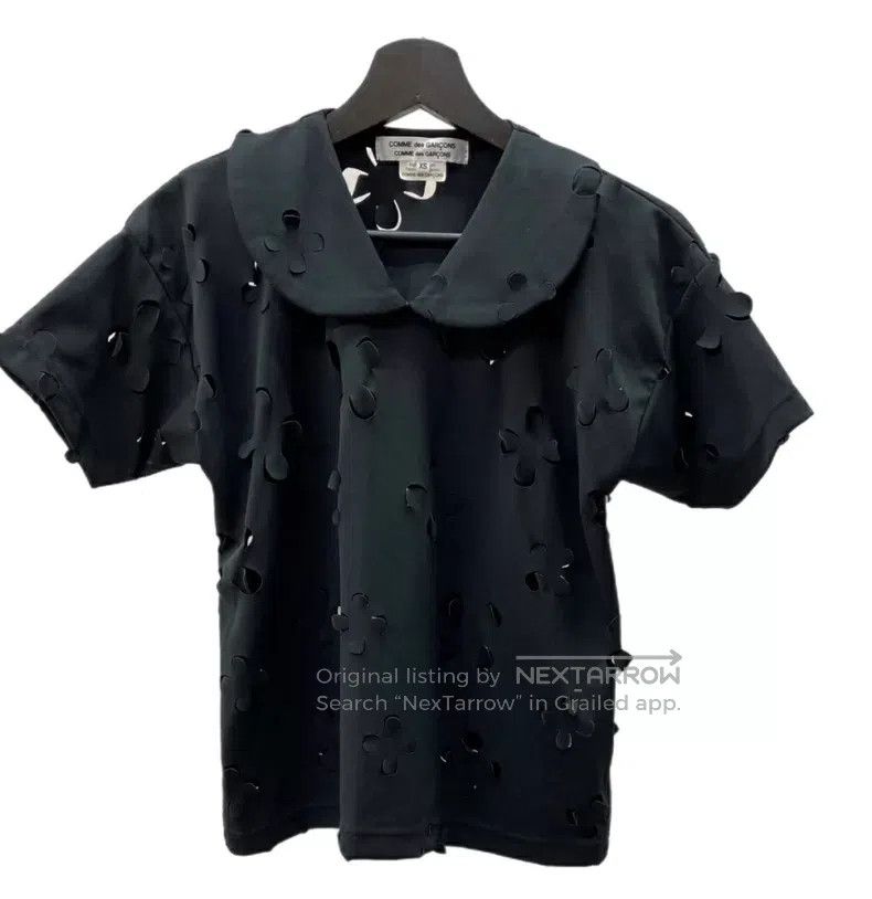 Comme des Garcons Comme des Garcons Round neck floral cutout top Size XS / US 0-2 / IT 36-38 - 1 Thumbnail