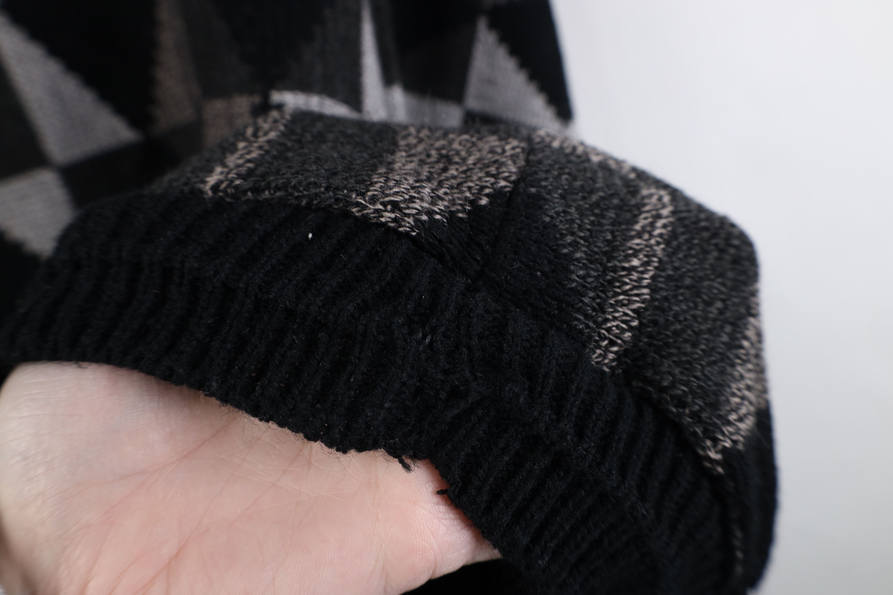 Vintage Vintage 90s Streetwear Geometric Knit Sweater Earth Tone Size US XXL / EU 58 / 5 - 5 Thumbnail