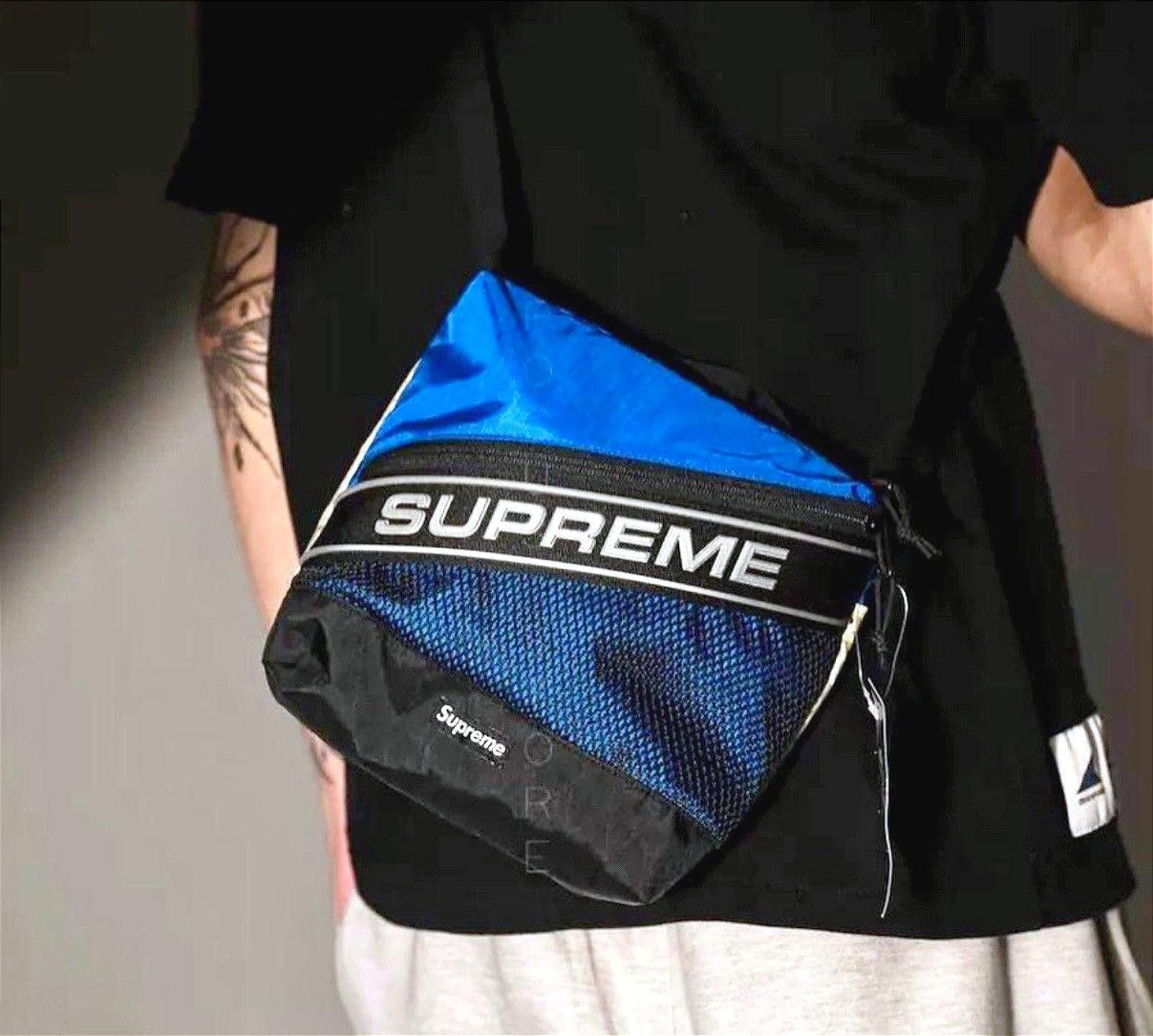 Supreme Supreme 3D Logo Shoulder Bag Size ONE SIZE - 1 Thumbnail