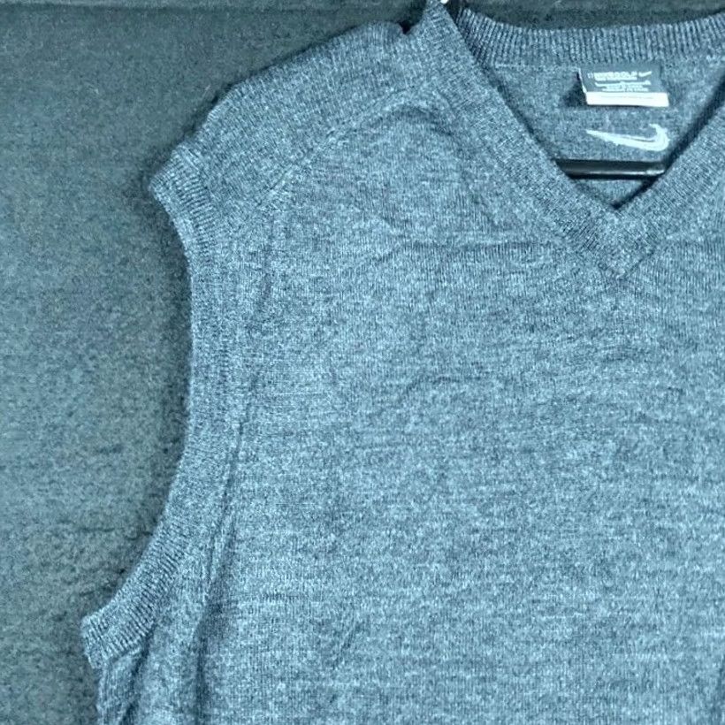 Nike Nike Golf Mens Sweater Gray Dry Fit Tour Performance Vest Merino Wool Blend L Size US L / EU 52-54 / 3 - 4 Thumbnail