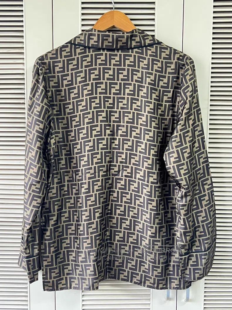 Fendi Fendi Shirt Size XS / US 0-2 / IT 36-38 - 2 Thumbnail