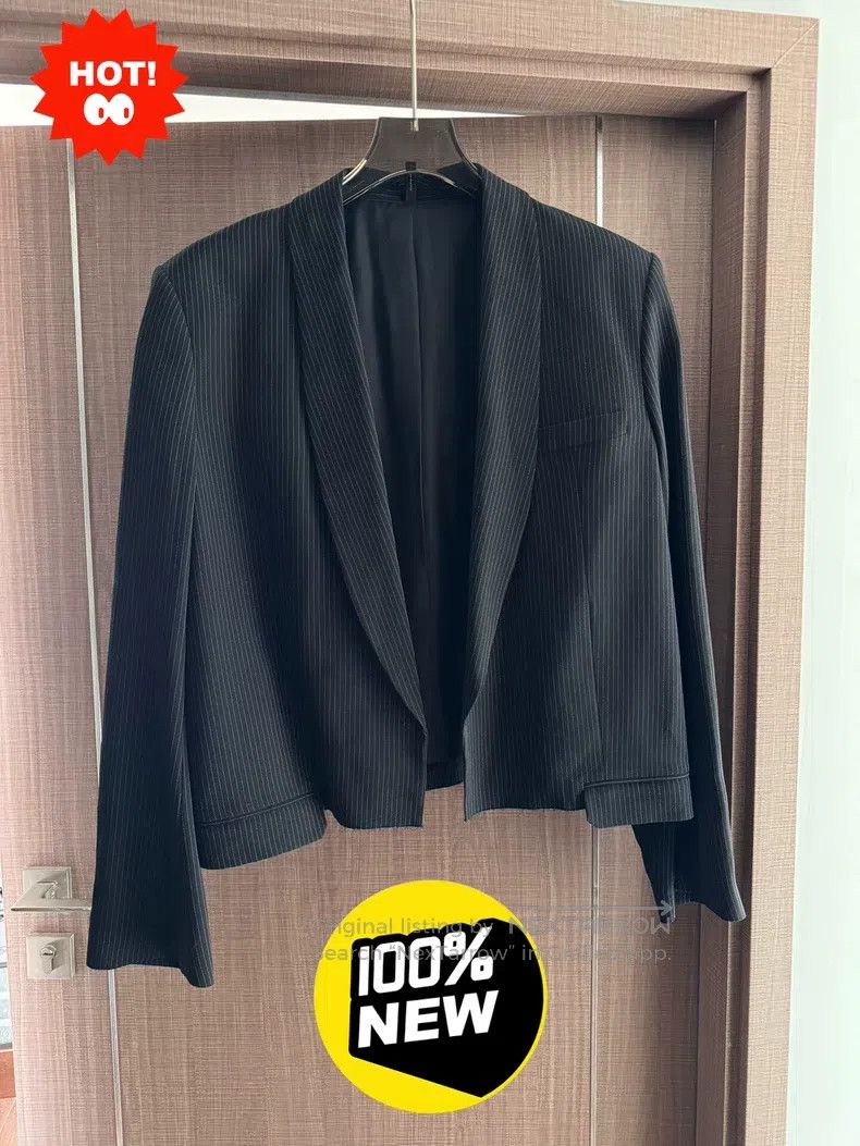 Helmut Lang Helmut Lang Short Casual Jacket with 100% Silk Lining Size S / US 4 / IT 40 - 1 Thumbnail