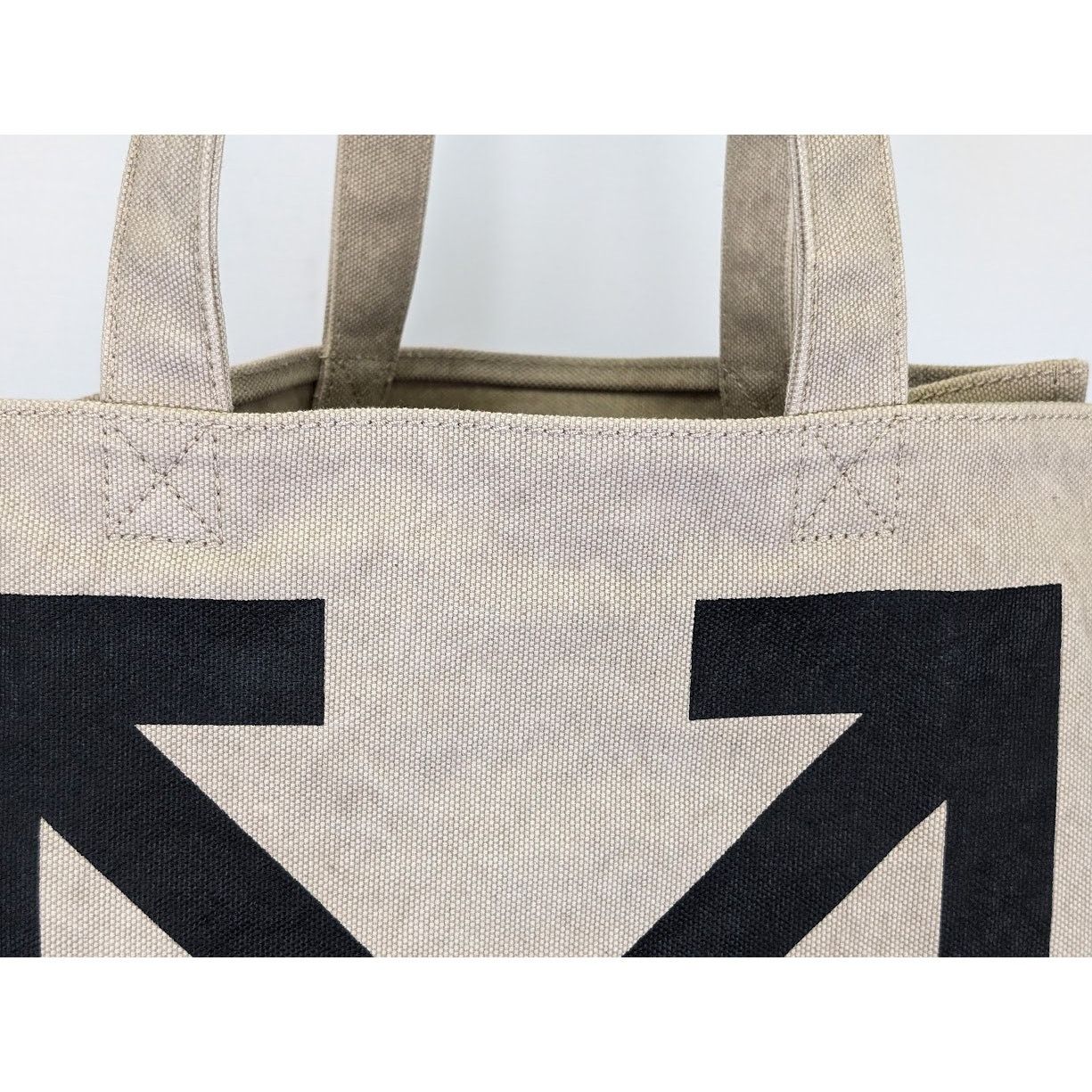 Off-White o1rshd1 Q:2 / Size: OS / Quote Shopper 40 Bag in Beige Black Size ONE SIZE - 6 Thumbnail