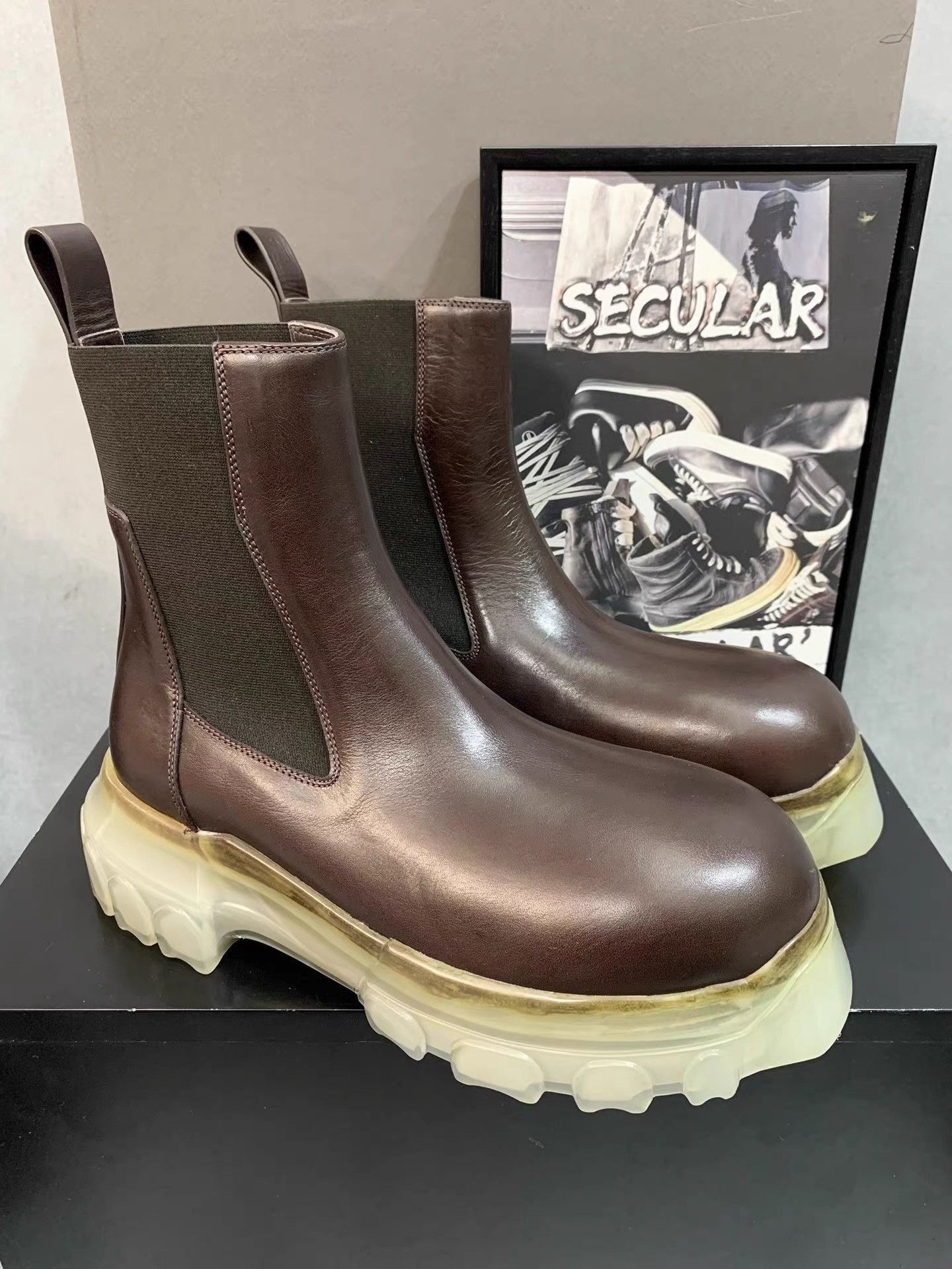 Rick Owens Rick Owens Tractor Octopus Sole Chelsea Boots K34 Size US 5 / IT 35 - 2 Thumbnail