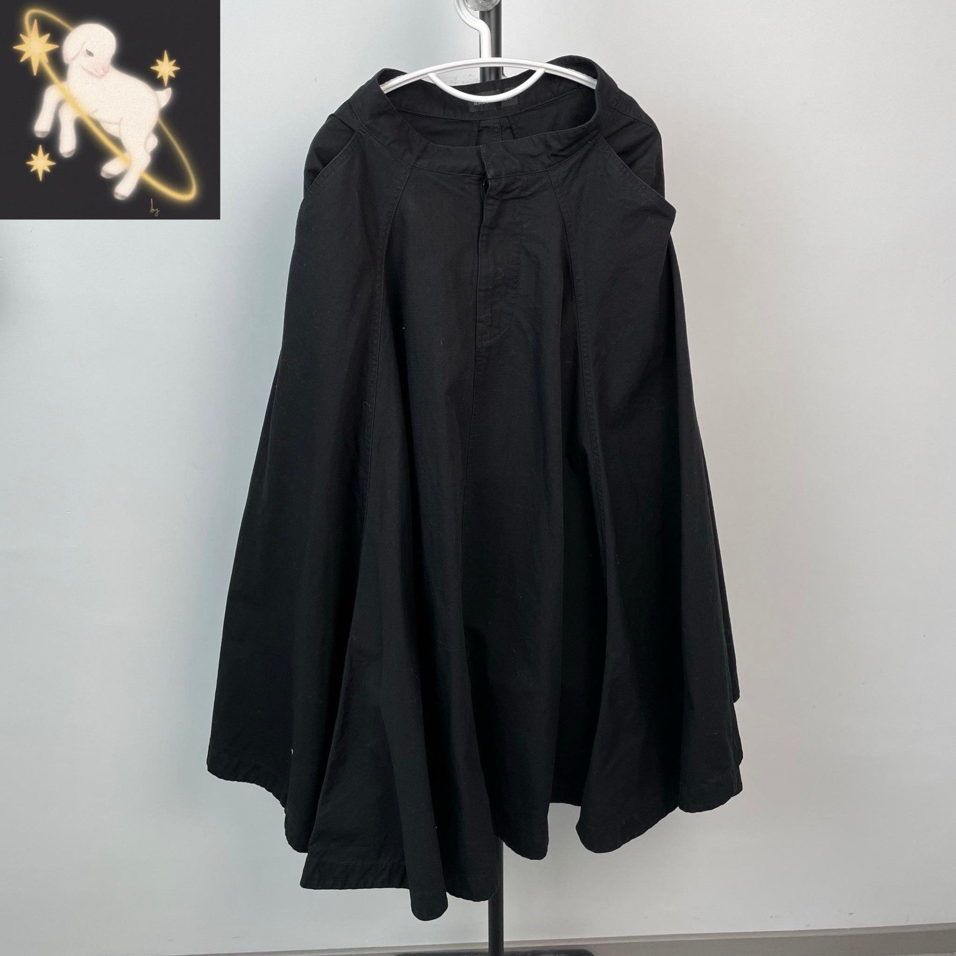 Balenciaga Balenciaga Black Skirt 26 Women Size 26" / US 2 / IT 38 - 1 Thumbnail