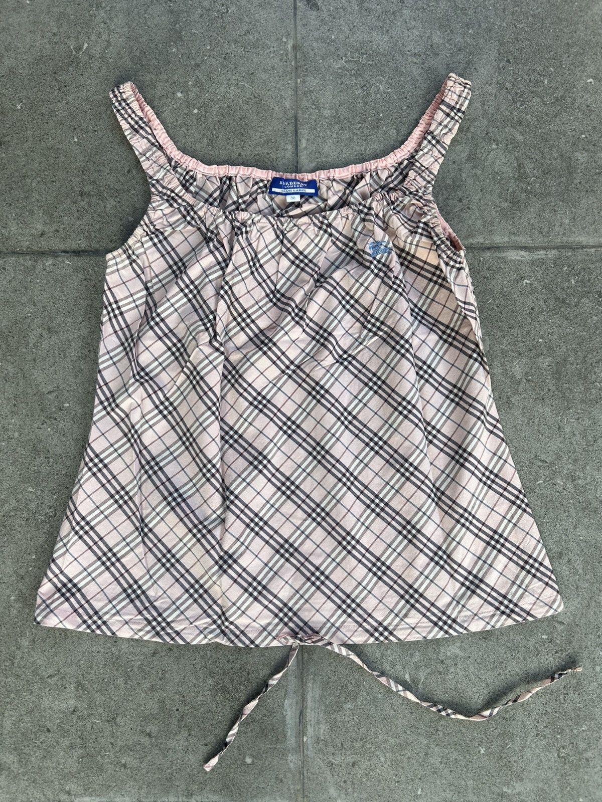 Burberry Vintage Burberry Blue Label Nova Check Camisole Top Size XS / US 0-2 / IT 36-38 - 1 Thumbnail