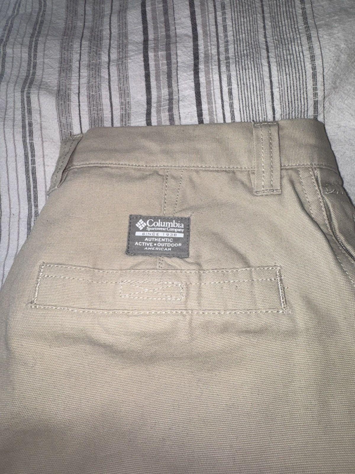 Columbia Columbia Cargos Size US 32 / EU 48 - 1 Thumbnail