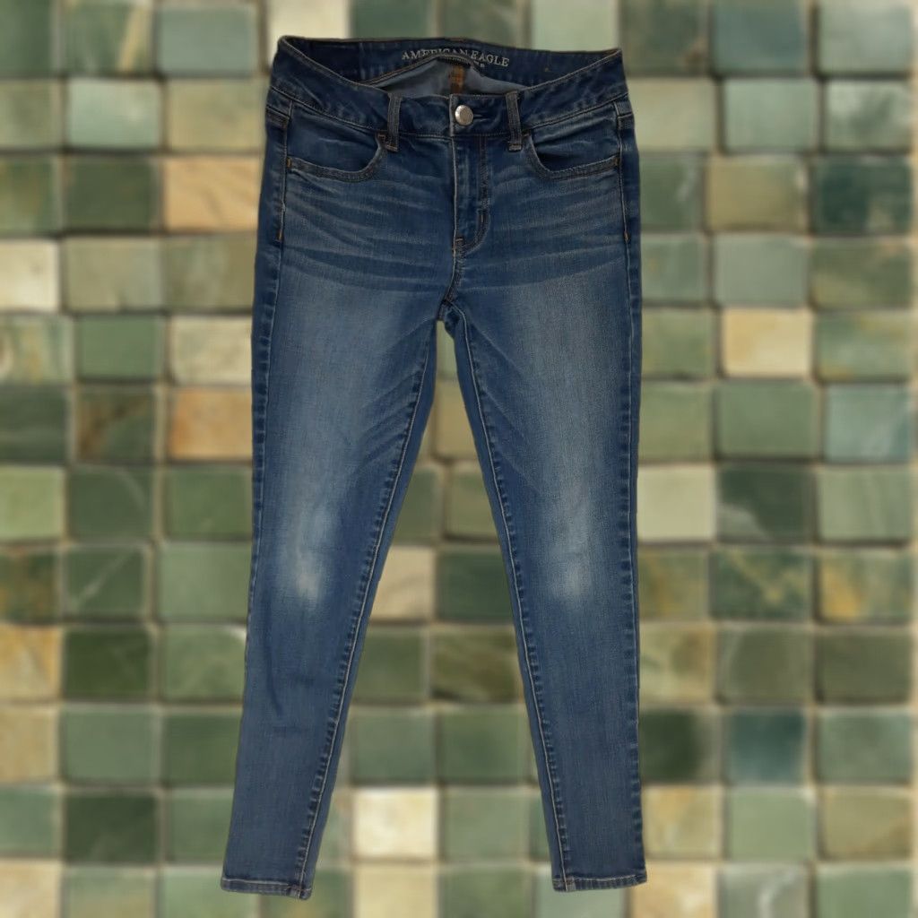American Eagle Outfitters VINTAGE American Eagle Outfitters AE Skinny Stretch Denim Crop Jeans Jegging Women 4 m4 Jeans Blue Low Rise 8 Zip Inseam 26 Womens Size 27" / US 4 / IT 40 - 1 Thumbnail