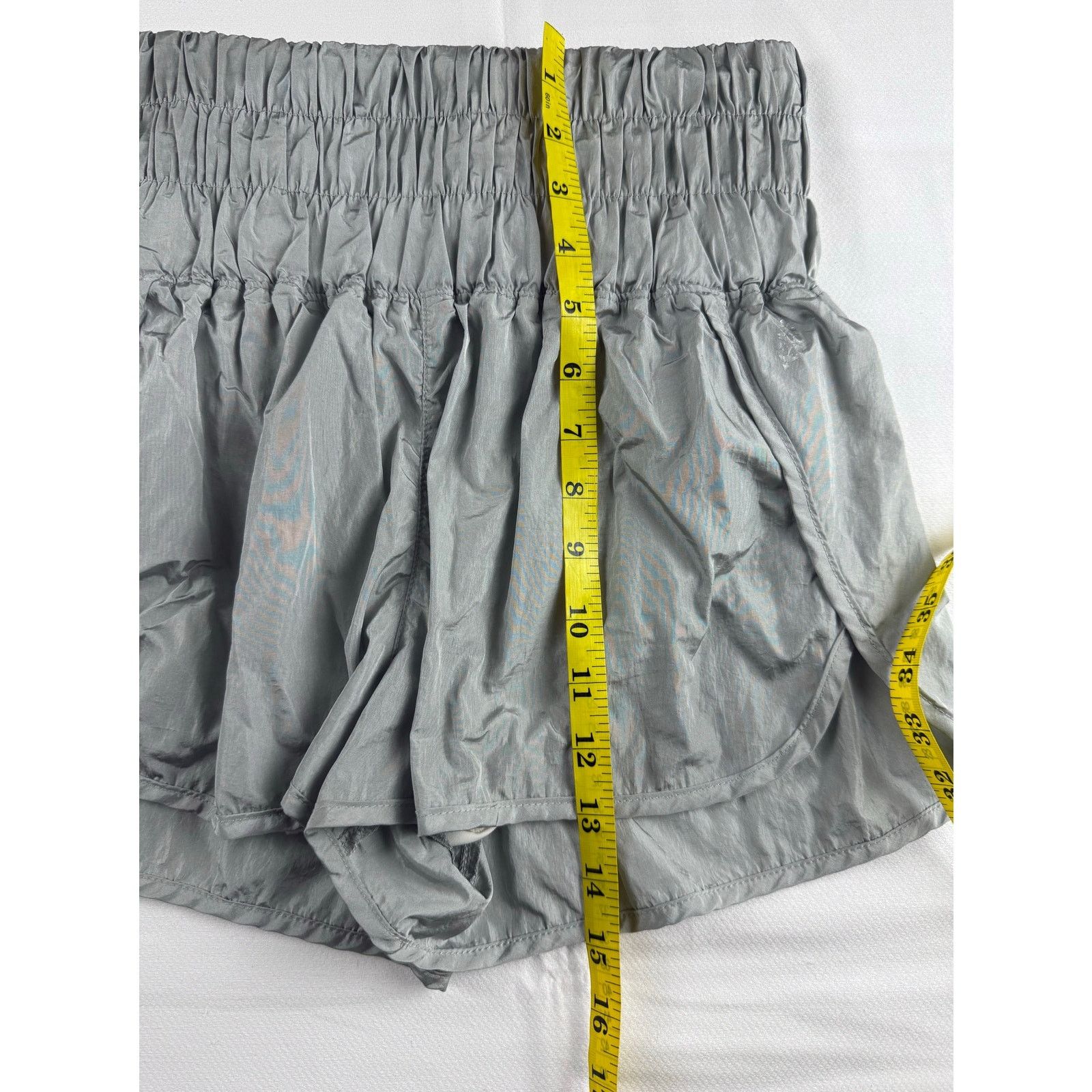 Free People Free Movement Biker Shorts - Size Small - Great Condition Size 26" / US 2 / IT 38 - 5 Thumbnail