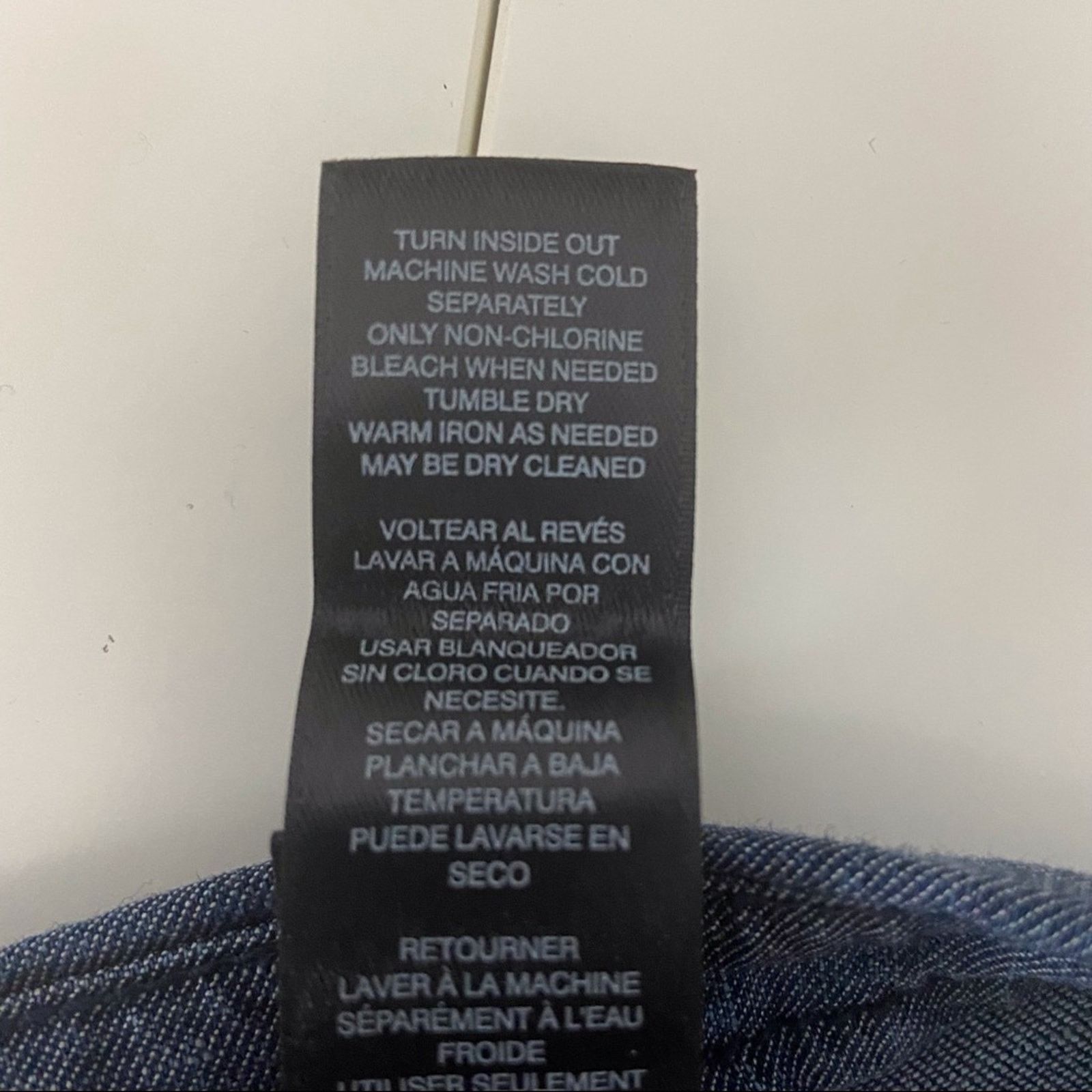 Chicos Chicos Black Label Chambray Off Shoulder Top Size #1 = Small Size S / US 4 / IT 40 - 3 Thumbnail