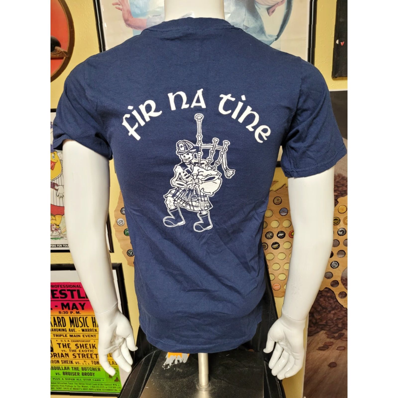 Jerzees Toledo Firefighters Pipes & Drums Fir Na Tine T Shirt Adult Small Irish Celtic Shirt Mens Blue Size US S / EU 44-46 / 1 - 3 Thumbnail
