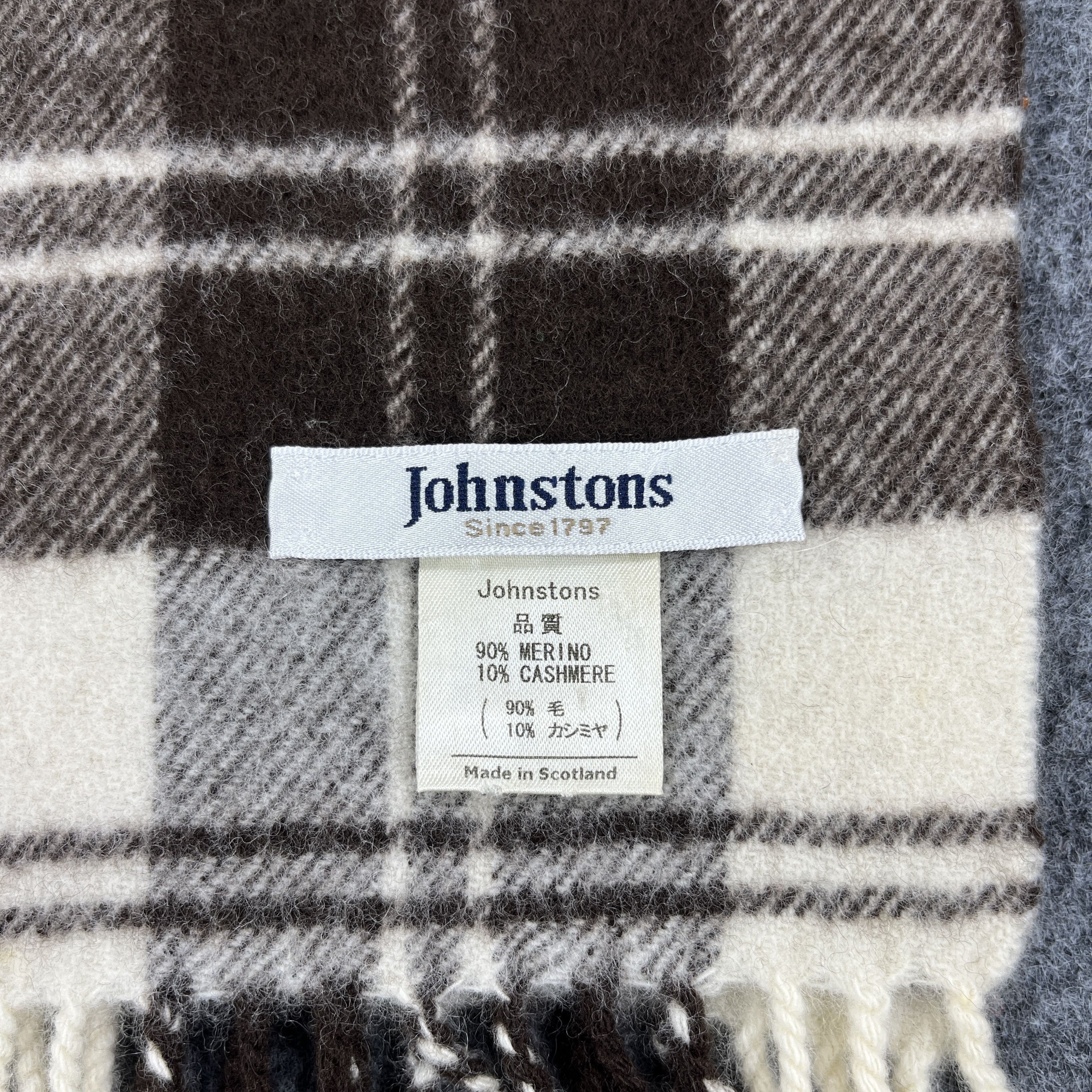 Johnstons Of Elgin Johnstons Of Elgin Scarf / Muffler / Neckwear T1541 Size ONE SIZE - 5 Thumbnail