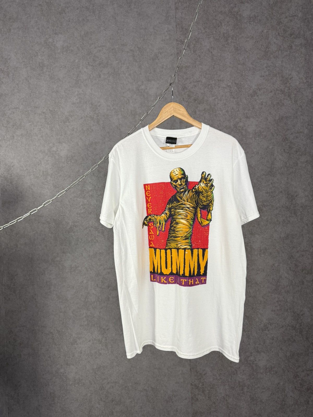 Universal Studios Mummy comics movie universal studios tee Size US L / EU 52-54 / 3 - 1 Thumbnail
