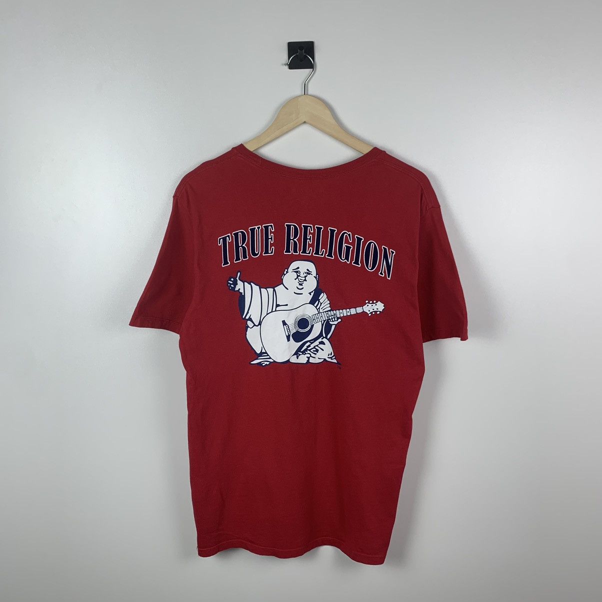True Religion True Religion Big Logo Tee Red Size M Y2K USA Size US M / EU 48-50 / 2 - 1 Thumbnail