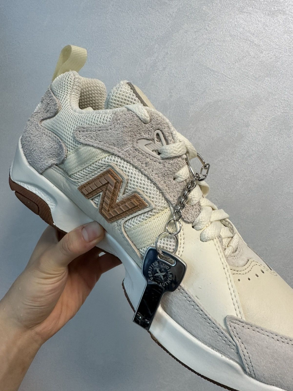 No Vacancy Inn × The North Face New Balance 650 x No Vacancy Inn IPO Size US 9.5 / EU 42-43 - 4 Thumbnail