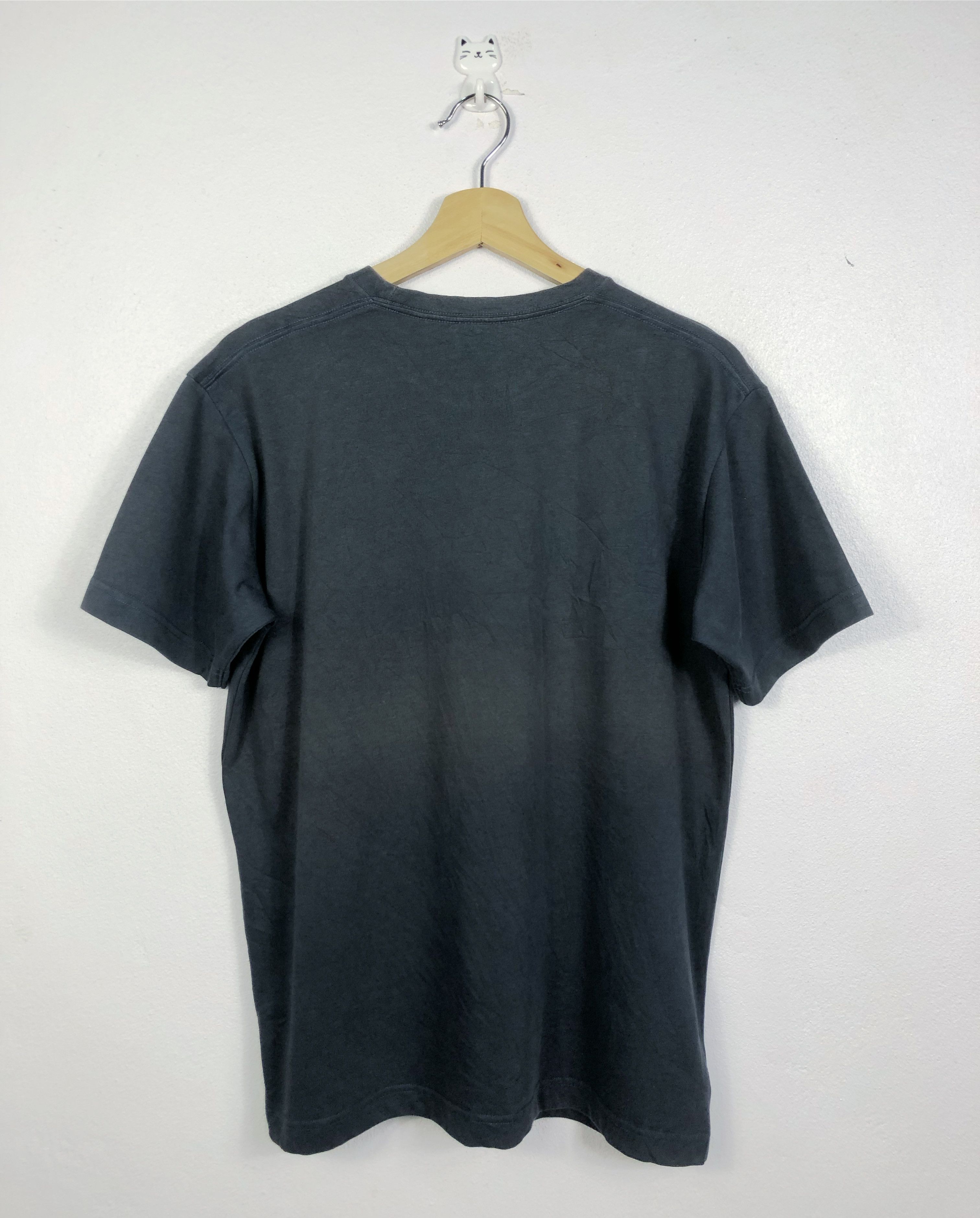 Helly Hansen Rare Vintage Y2K Helly Hansen Big Logo Spellout Tee Size US M / EU 48-50 / 2 - 7 Thumbnail