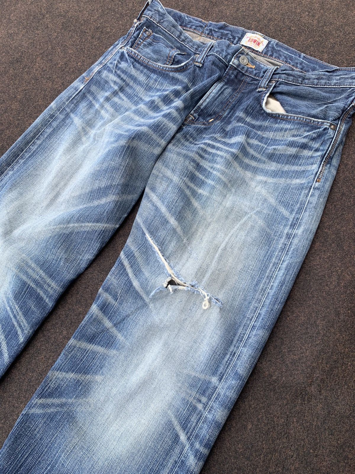 Edwin DISTRESSED EDWIN XV VINTAGE NICE FADE. Size US 35 - 3 Thumbnail
