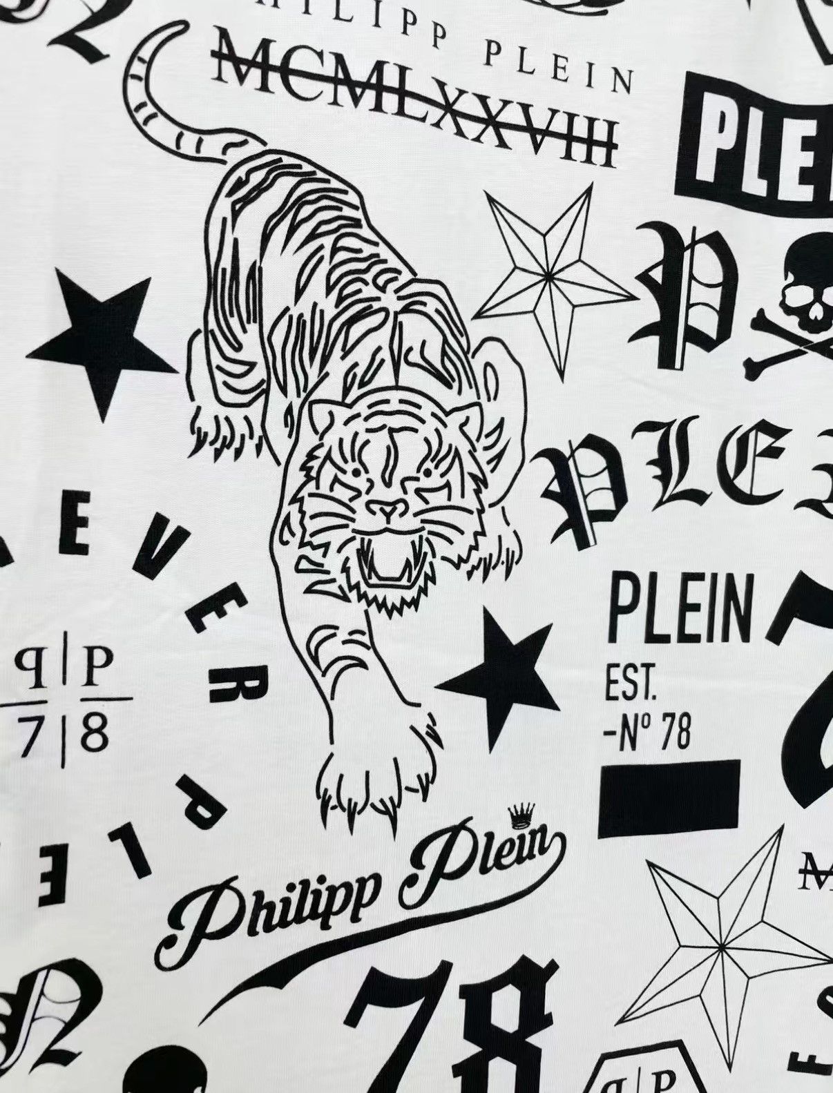 Philipp Plein PHILIPP PLEIN 100% Cotton Short Sleeve T-shirt J30 Size US L / EU 52-54 / 3 - 3 Thumbnail