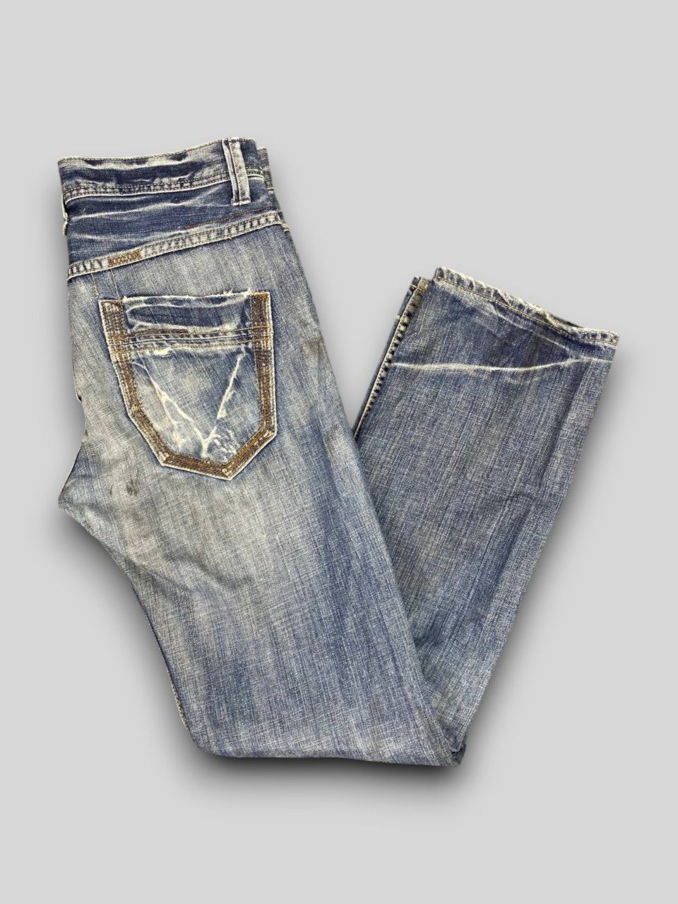 Takeo Kikuchi vintage takeo kikuchi japan distressed denim nice design Size US 34 / EU 50 - 1 Thumbnail