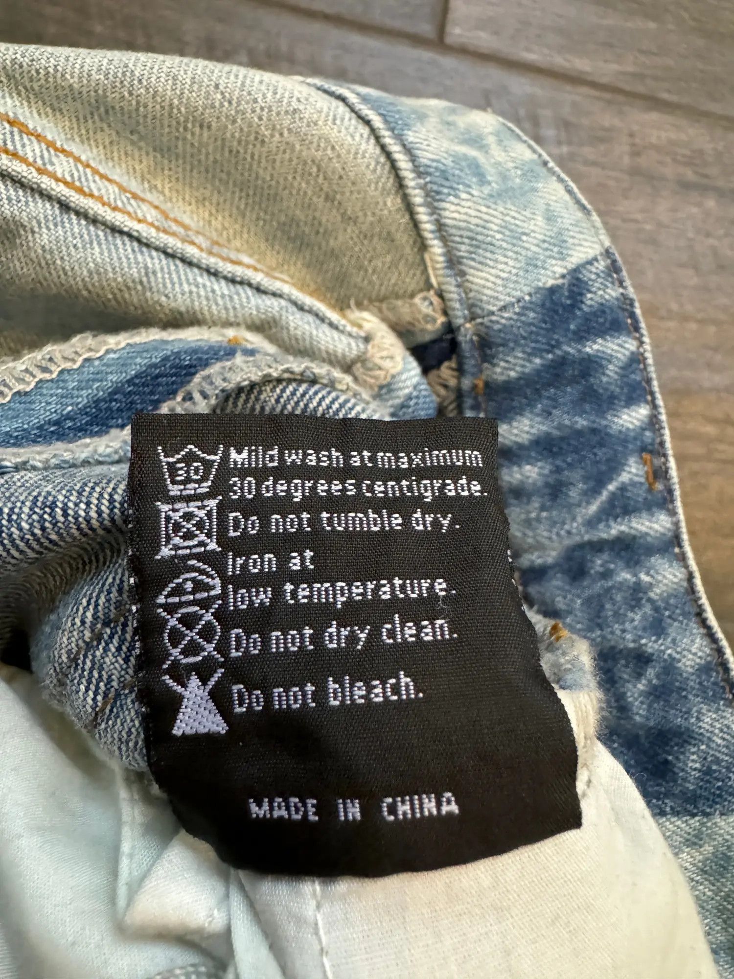 Who Decides War Coliseum Fusion Stained Glass Cathedral Distressed Denim Size US 34 / EU 50 - 7 Thumbnail
