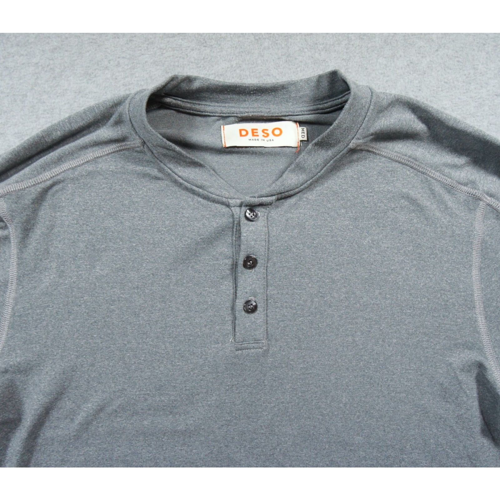 Vintage Deso Shirt Mens Medium Gray Henley Long Sleeve Stretch Outdoors Casual Adult Size US M / EU 48-50 / 2 - 2 Thumbnail