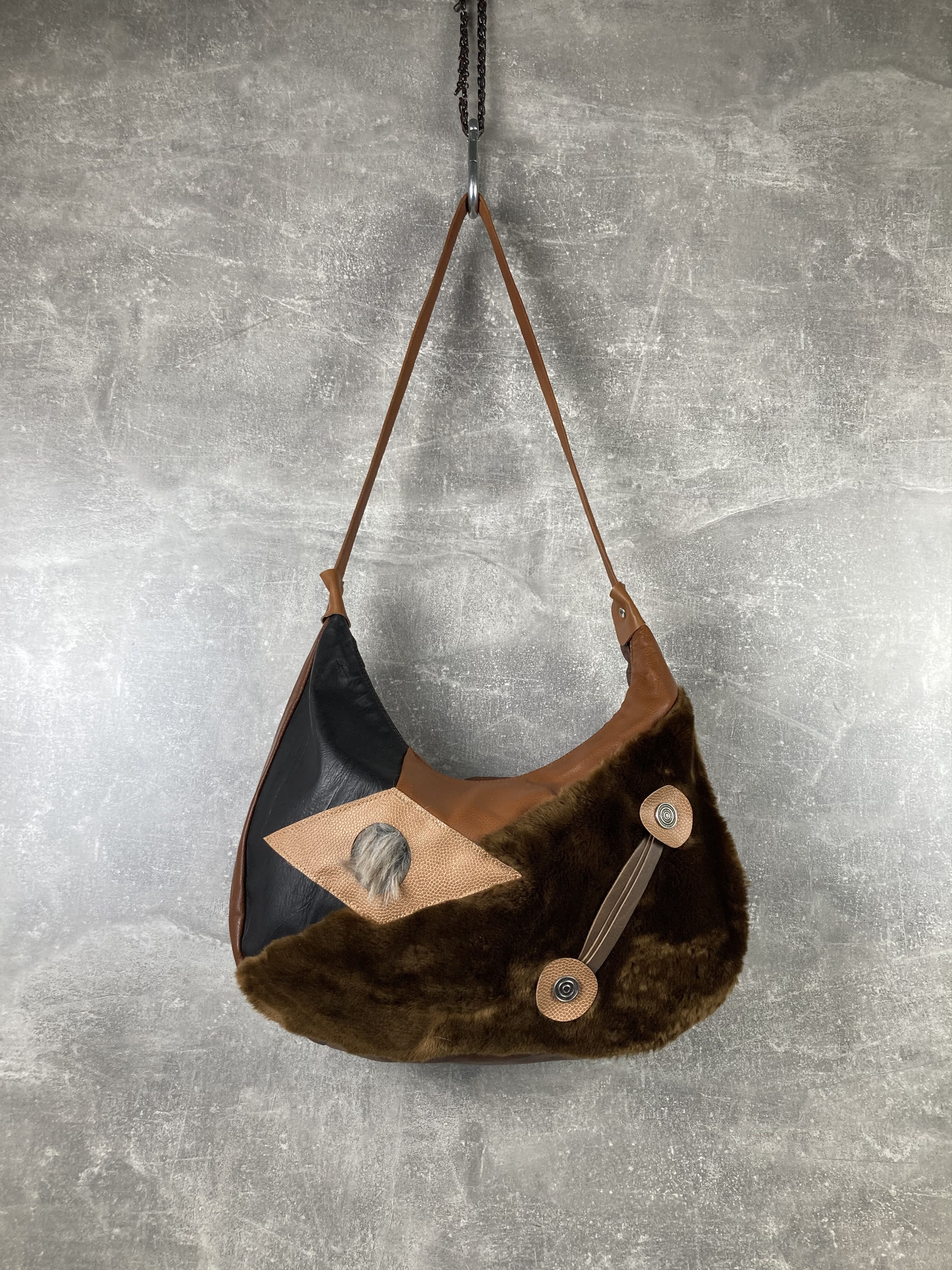 Genuine Leather Womens fluffy brown leather Y2K avant garde crossbody bag Size ONE SIZE - 4 Thumbnail