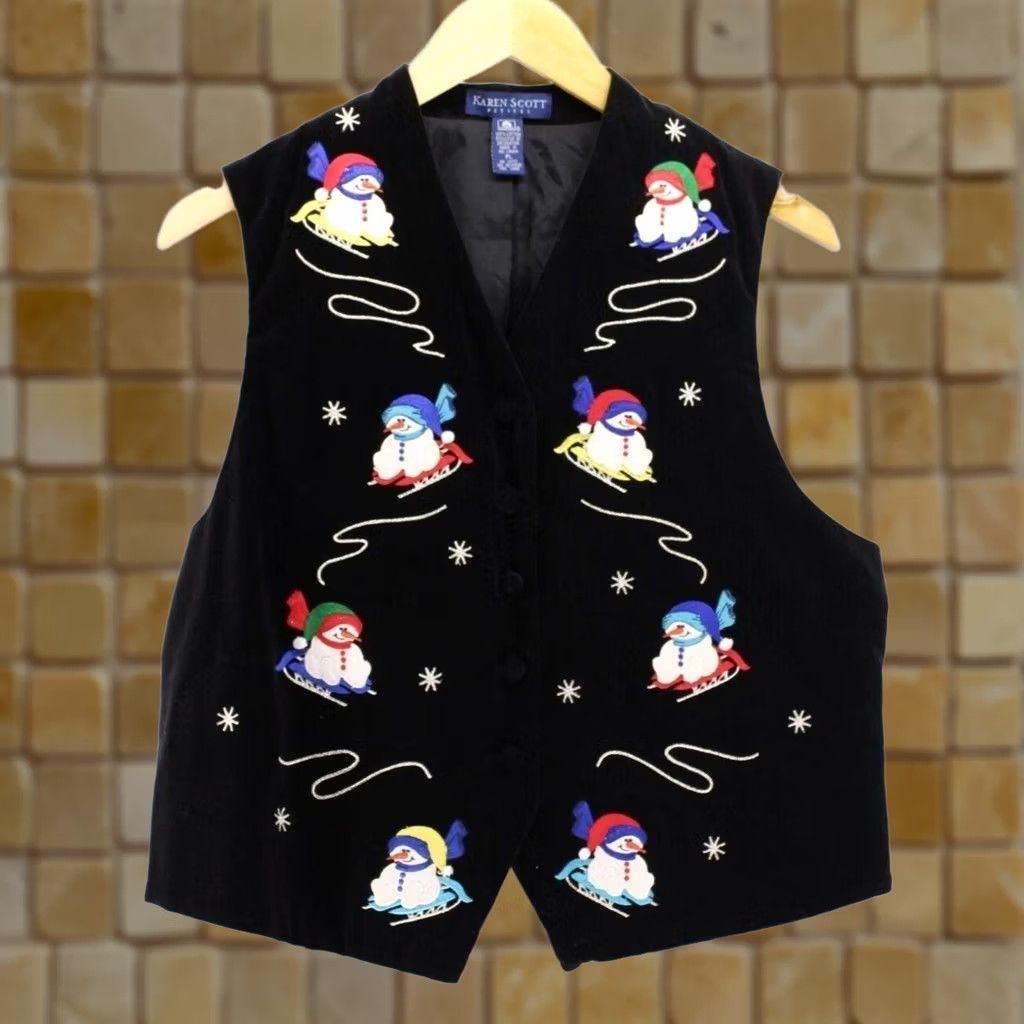 Vintage VINTAGE Karen Scott Women's Vest Black Velvet Snowman Holiday 90s Sz PL Petite Women's Christmas Embroidered Size L / US 10 / IT 46 - 1 Thumbnail