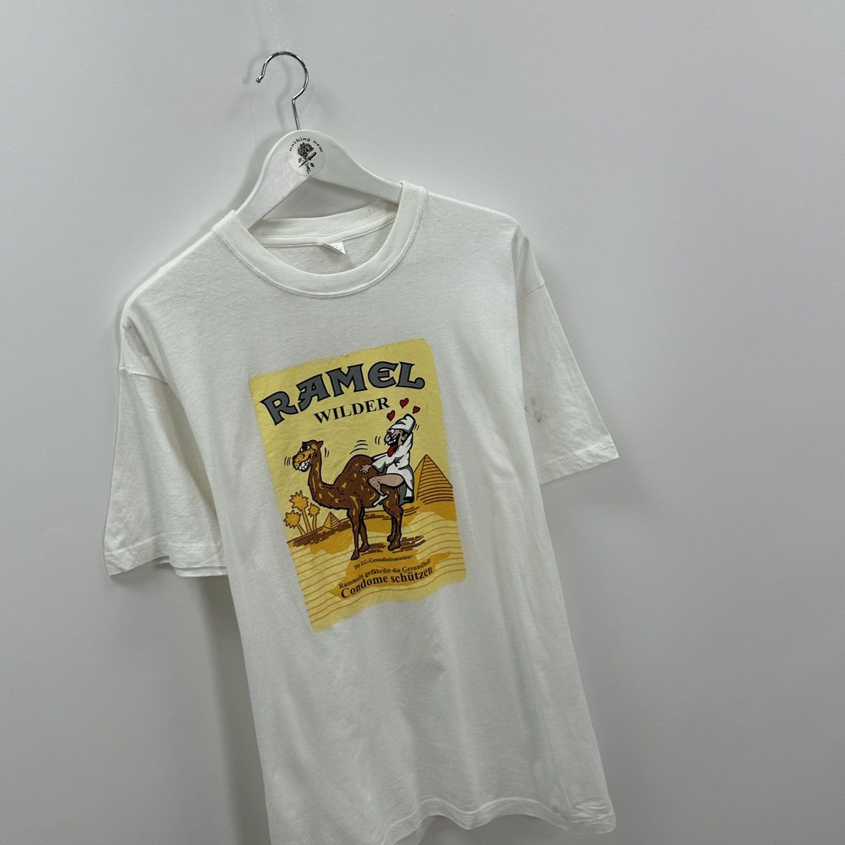 Vintage Vintage 90s Ramel Camel humor sex tee Condom promo y2k hype Size US XXL / EU 58 / 5 - 3 Thumbnail