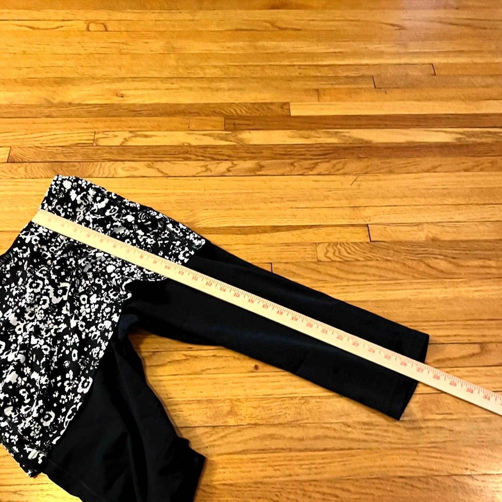 Vintage Coolibar Leggings Skirt Skort Womens Medium Black Crop Pants Womens M Black Size 32" / US 10 / IT 46 - 3 Thumbnail