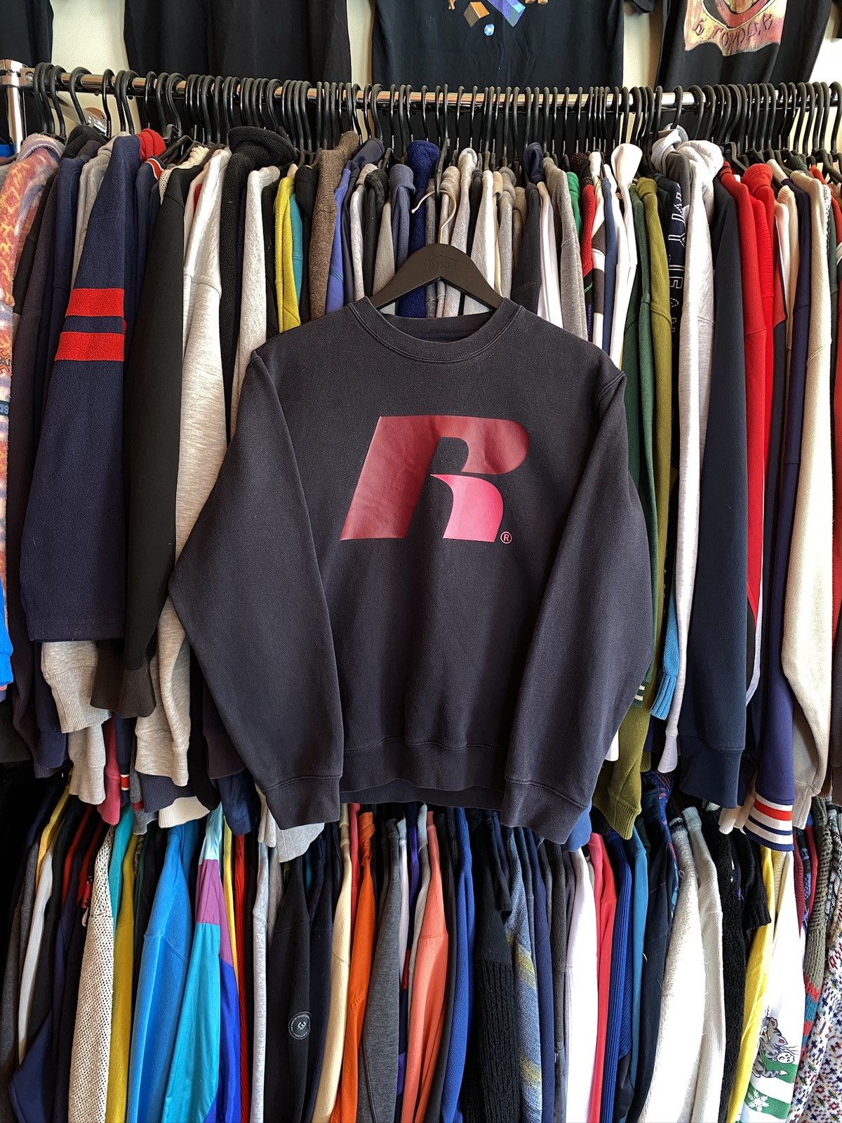 Russell Athletic VINTAGE RUSSELL ATHLETIC BIG LOGO SWEATSHIRT Y2k style Size US S / EU 44-46 / 1 - 1 Thumbnail