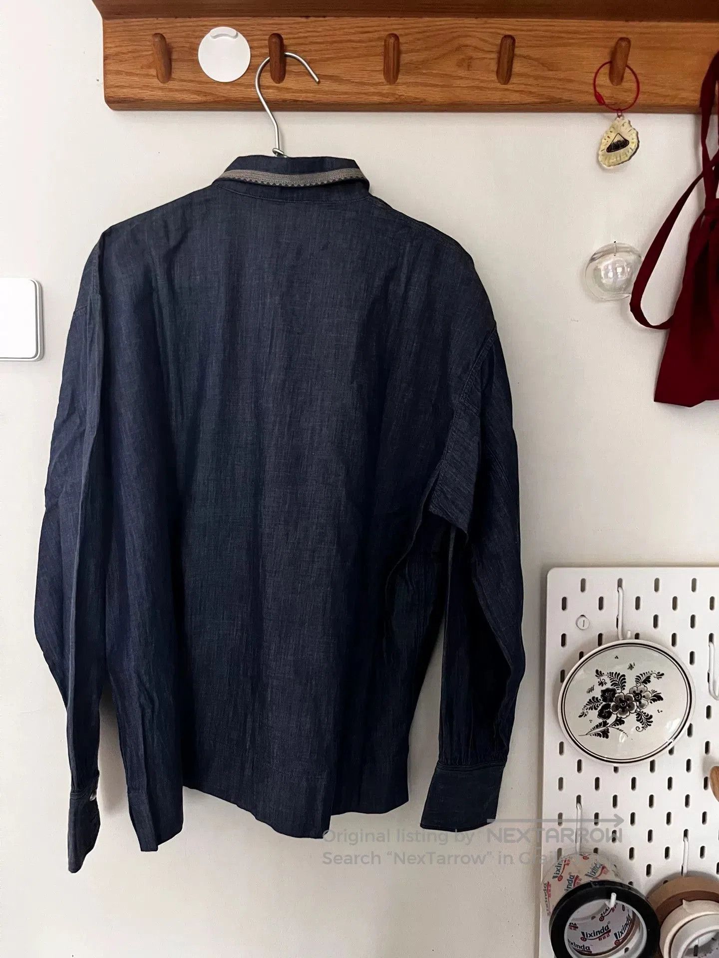 45rpm 45R Glossy Embroidered Ruffle Collar Denim Shirt. Size M / US 6-8 / IT 42-44 - 2 Thumbnail