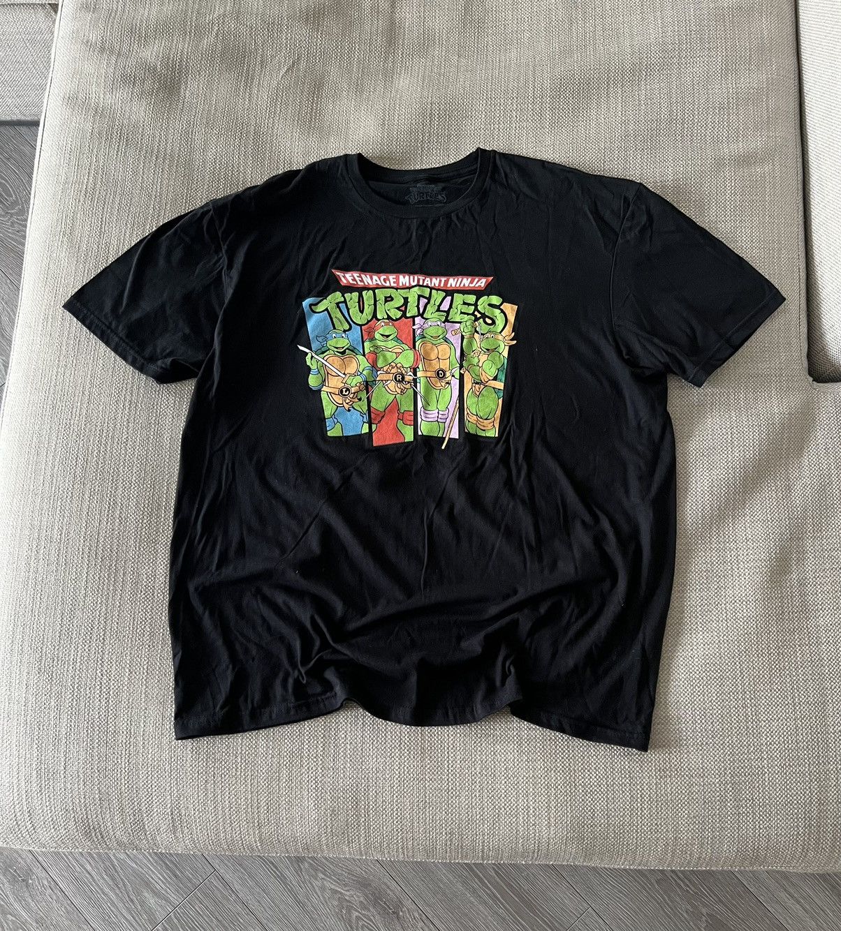 Cartoon Network × Vintage Teenage Mutant Ninja Turtles Movie Comics Tee Size US XL / EU 56 / 4 - 1 Thumbnail