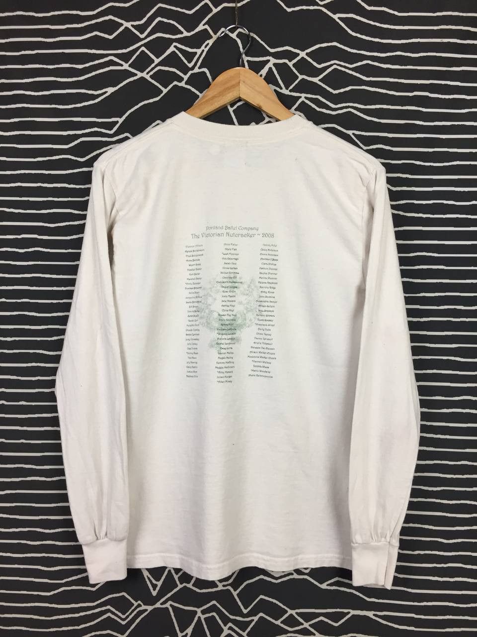 Gildan × Vintage Portland Ballet Company The Victorian Nutcracker Tee Size US S / EU 44-46 / 1 - 8 Thumbnail